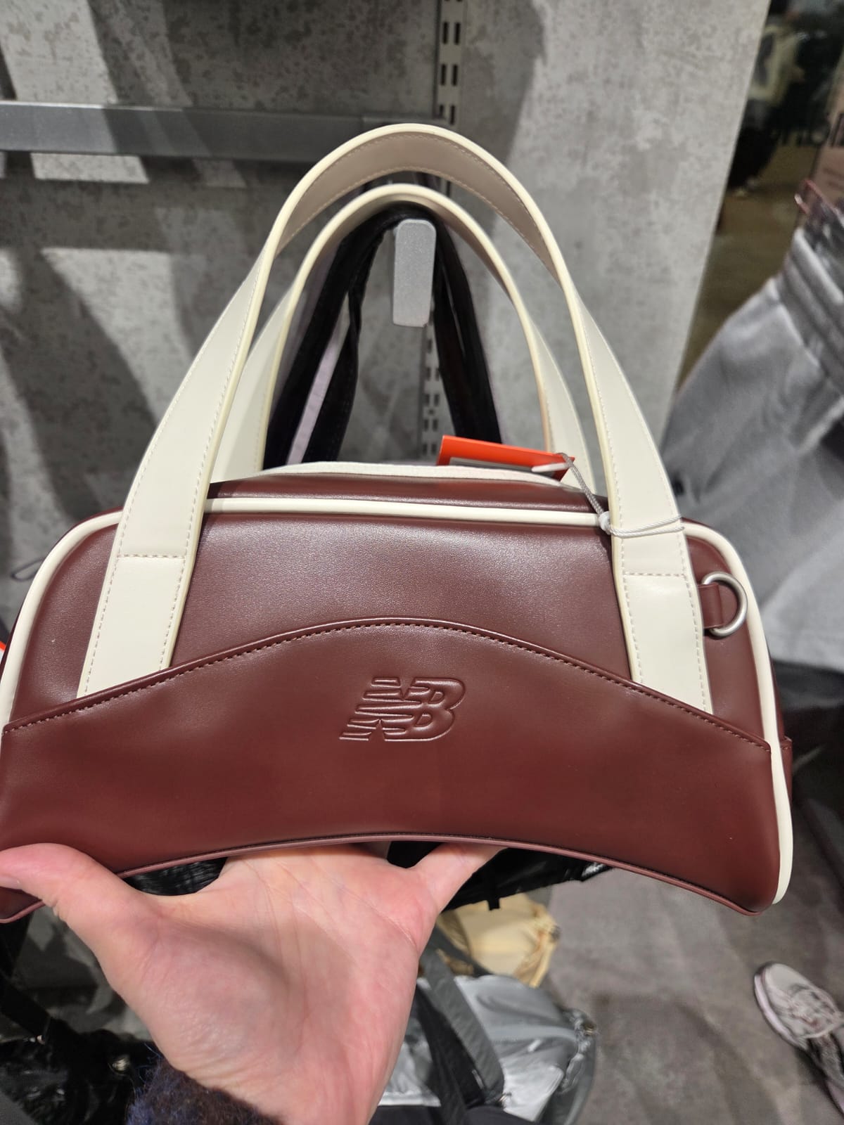 韓國限定【復古新寵】New Balance Track Liner Top Handle Bag