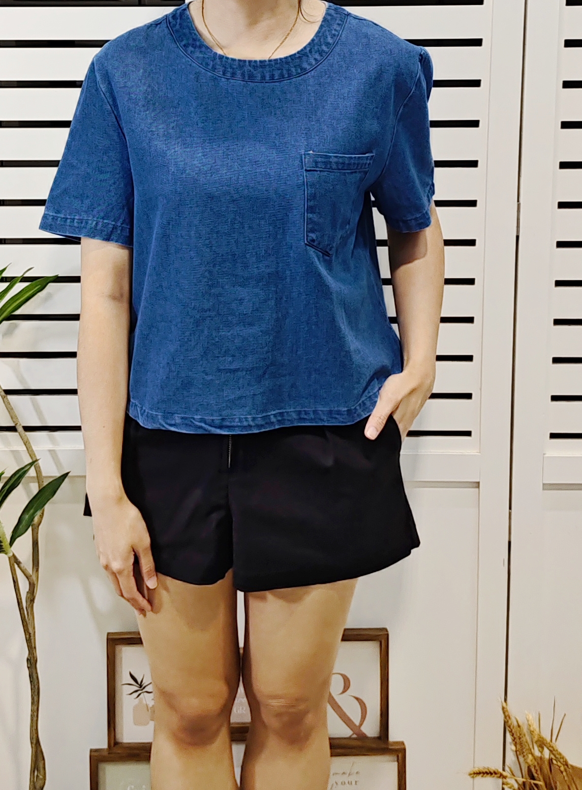 Z01379 Short Sleeve Denim Top