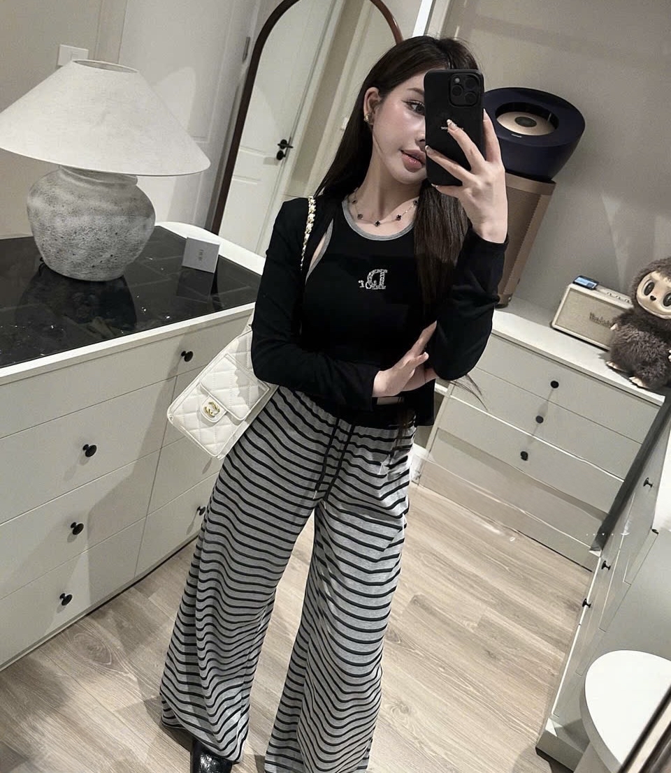 長袖上衣两件套搭配條紋褲 （三件套）