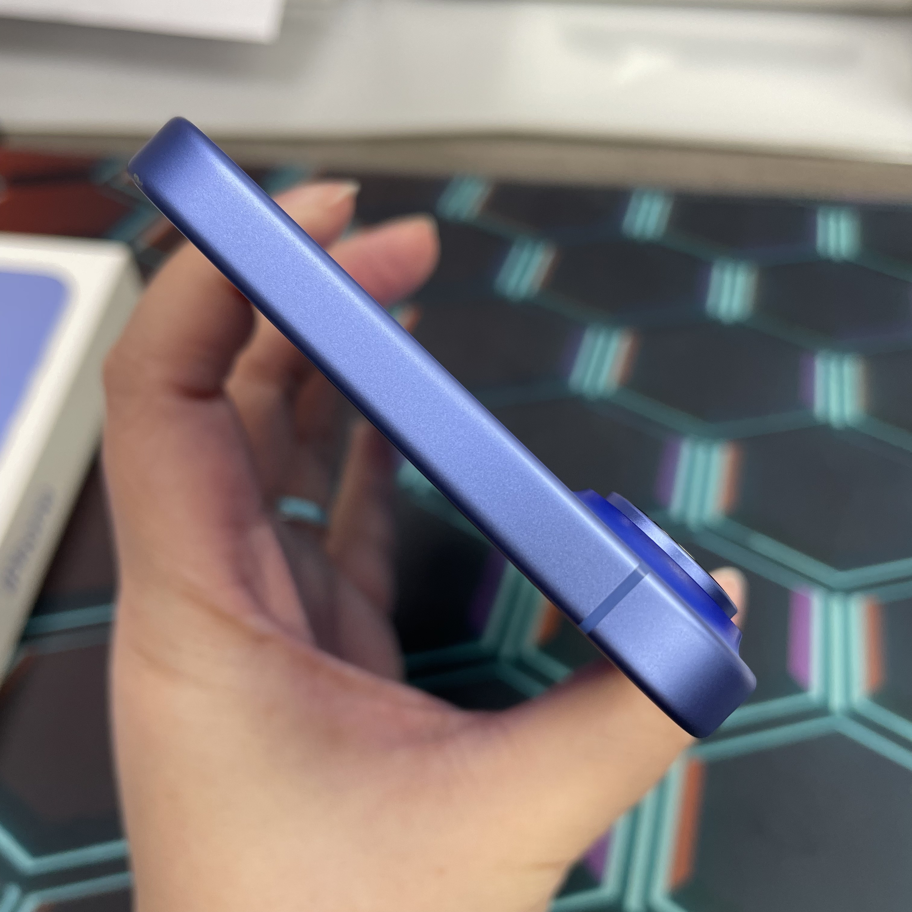 *7971 16 plus 完美機 128GB 電100 藍色 blue