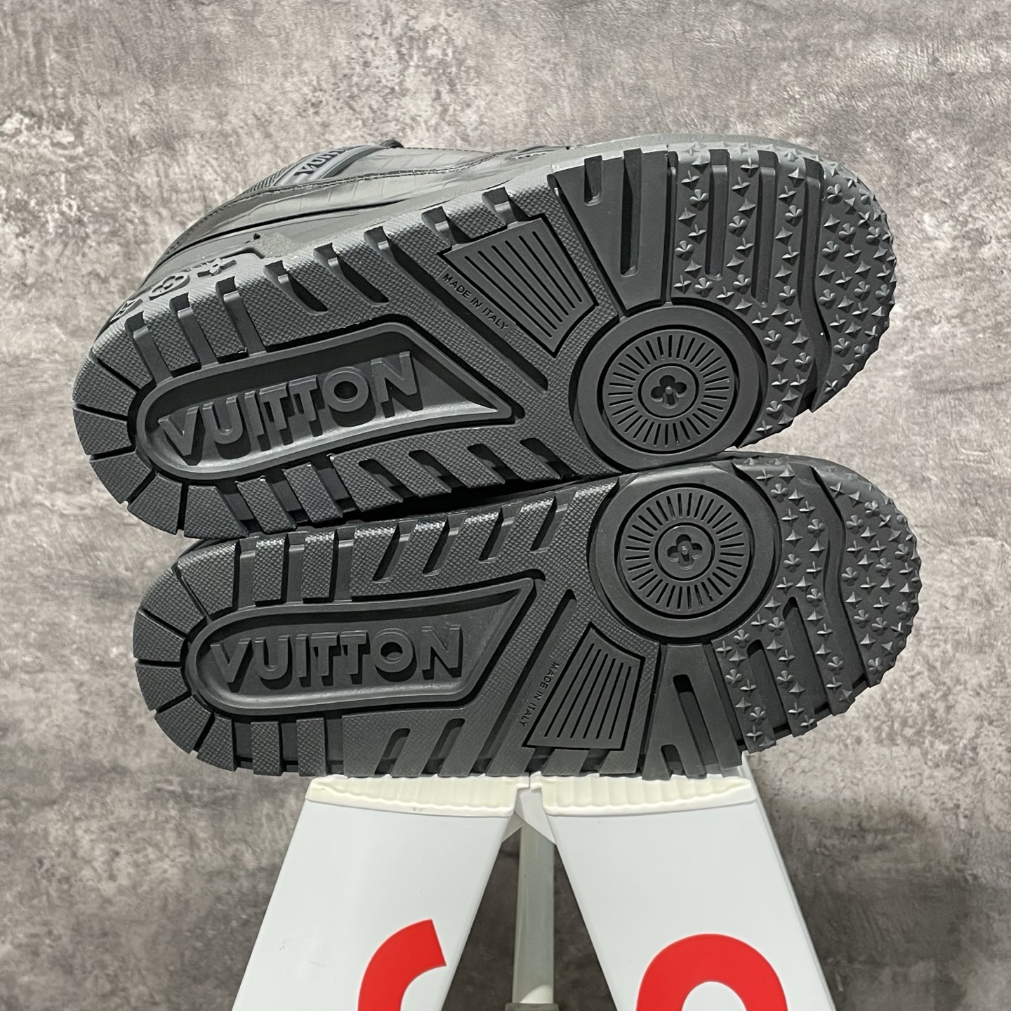 Louis Vuitton LV Trainer Maxi