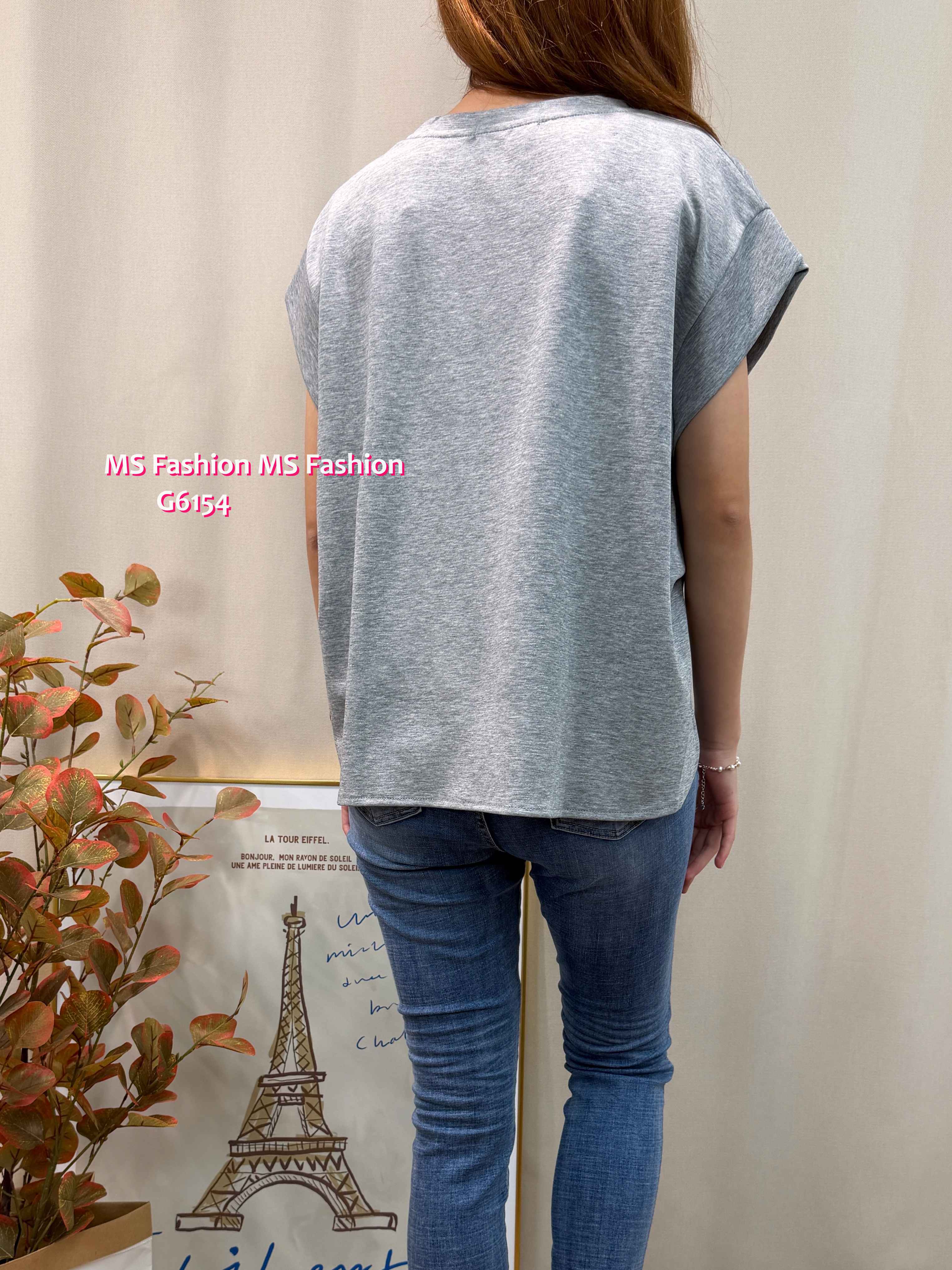 G6154 韓國🇰🇷刺繡黑玫瑰圖案top