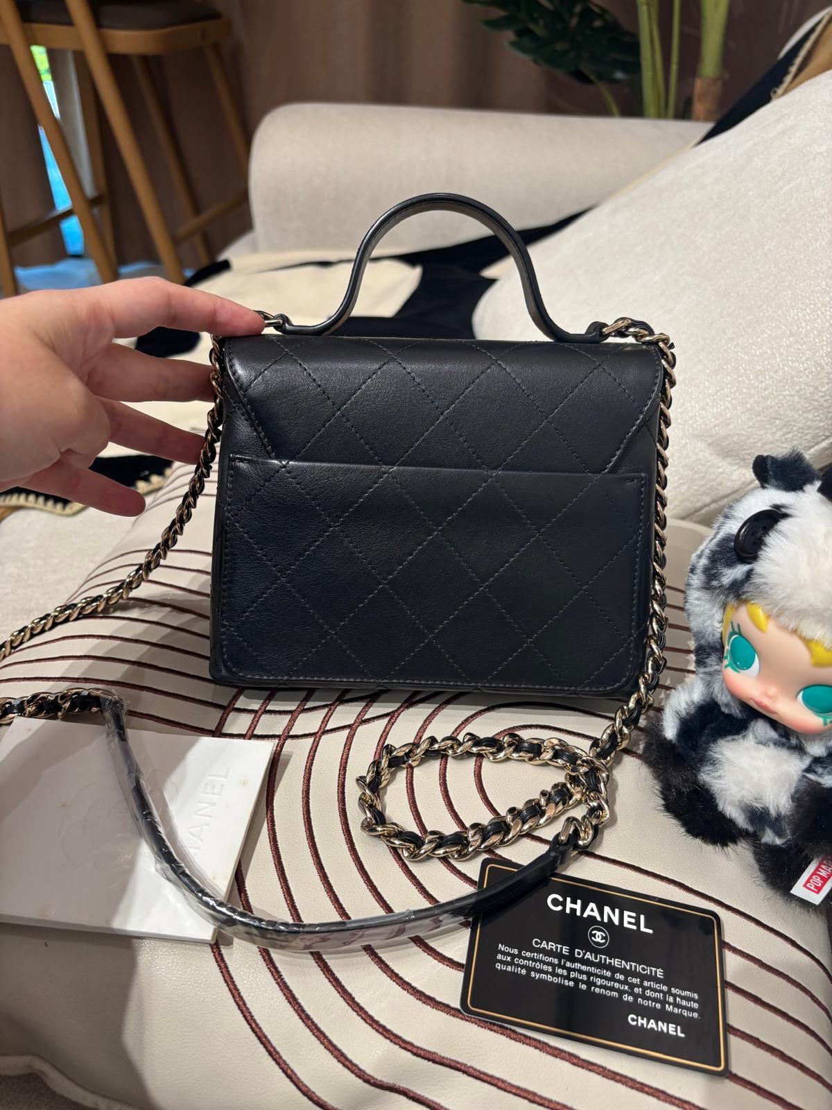 Chanel Top Handle 黑色金扣Crossbody Bag 100%Authentic, 95%New ✅收據✅Card✅Dust bag✅Box
