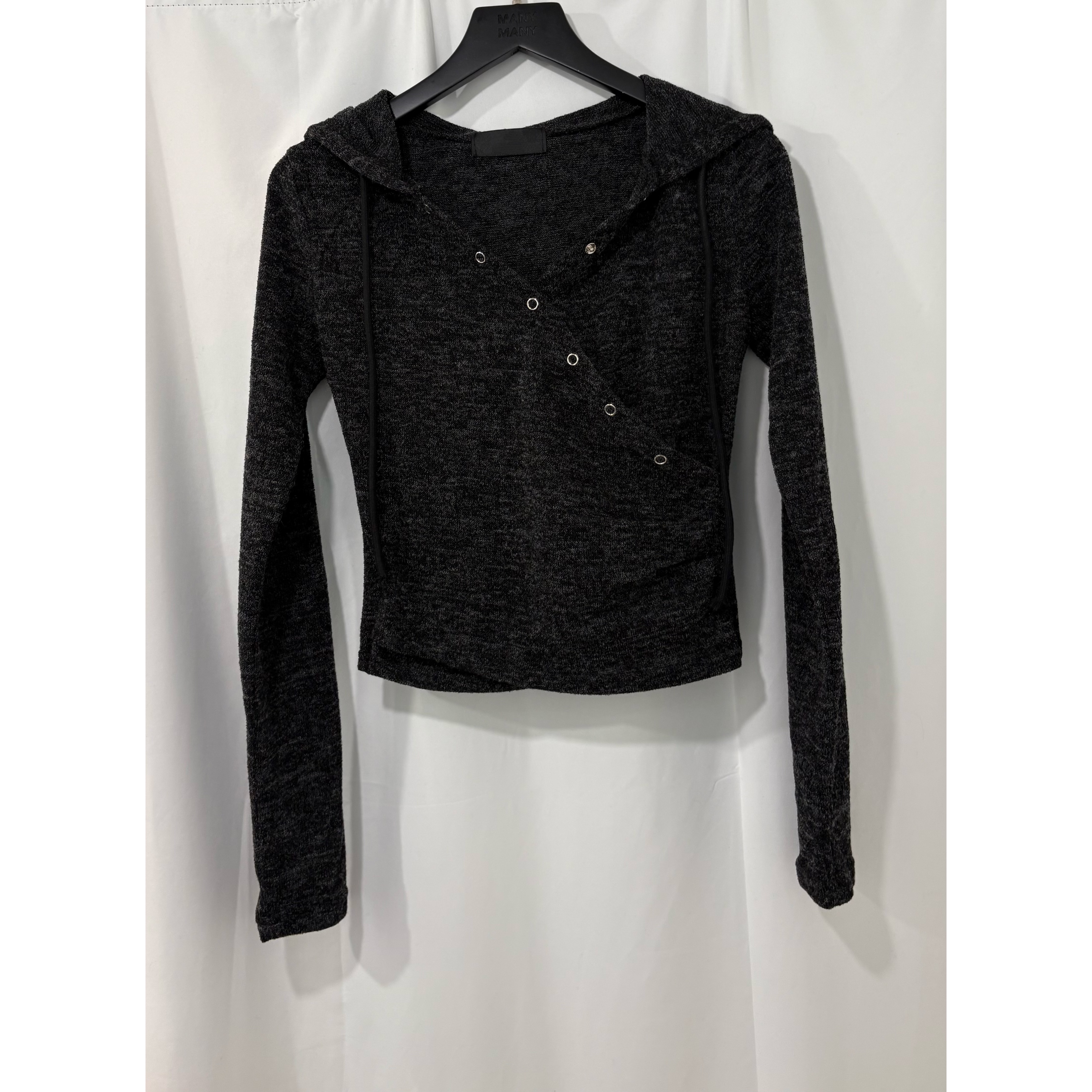 優惠價10月3截單🤎2609R《BUTTONS HOODED TOP》