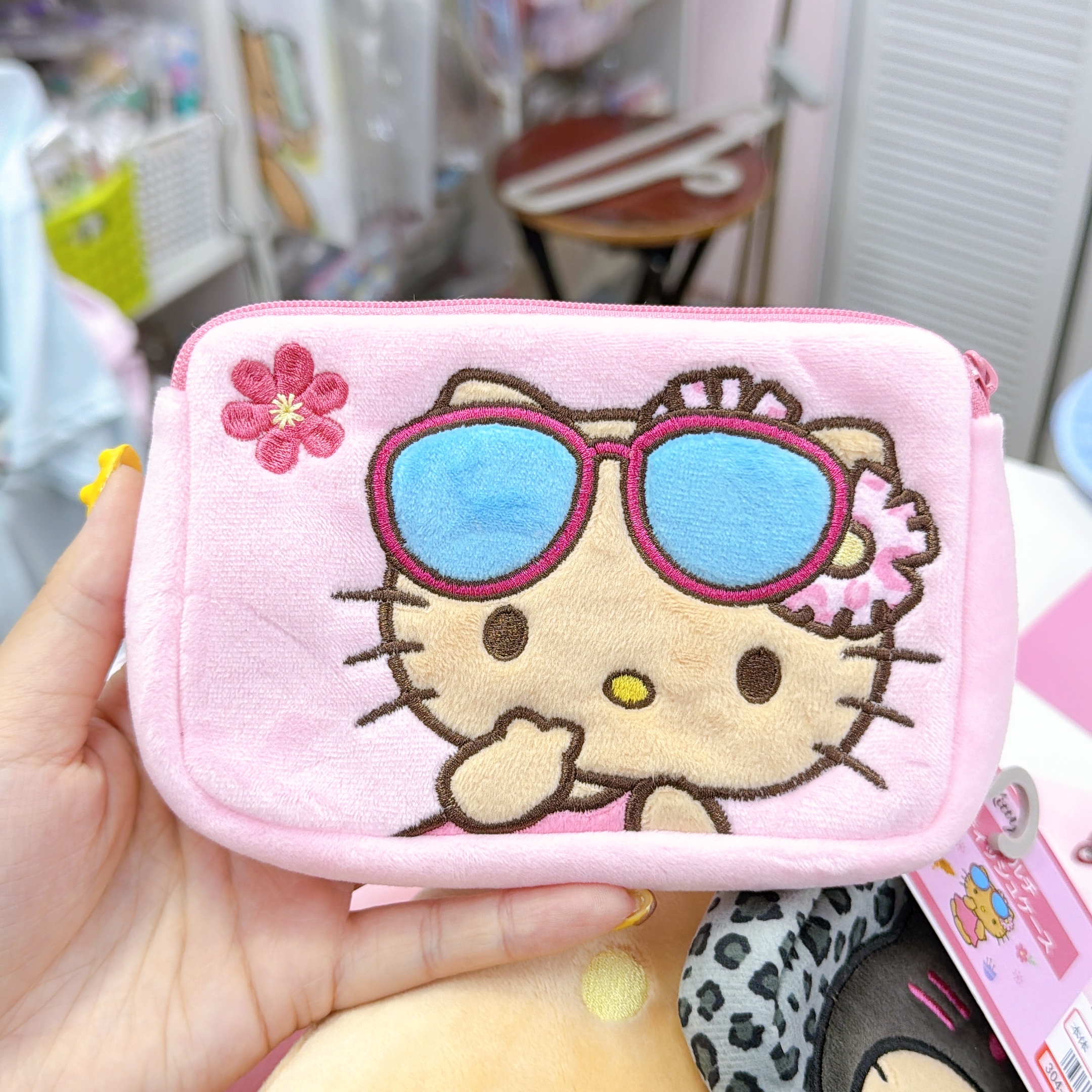 日本直送Hello Kitty黑皮系列散子包