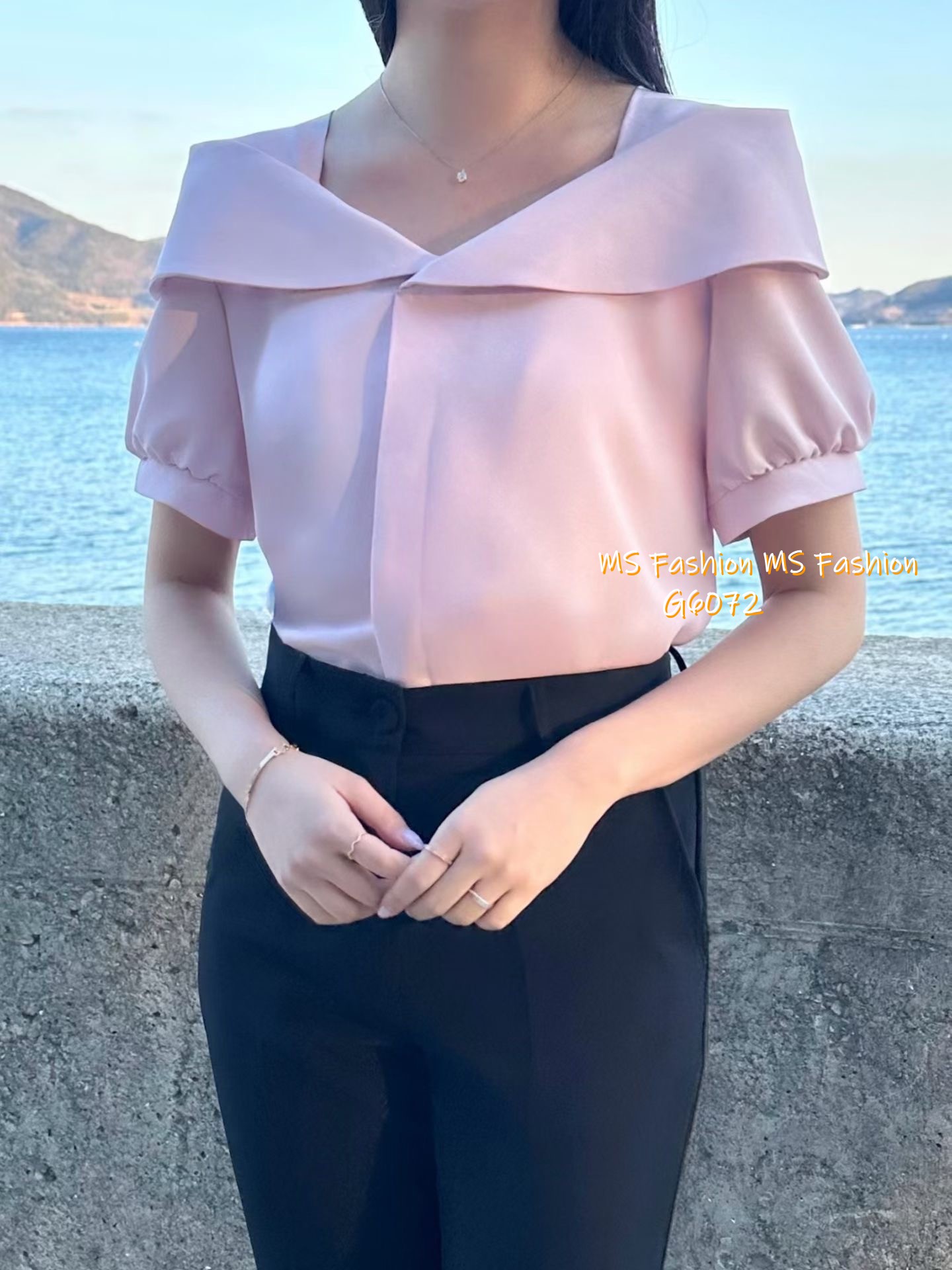 G6072 韓國🇰🇷靚料特色V領top