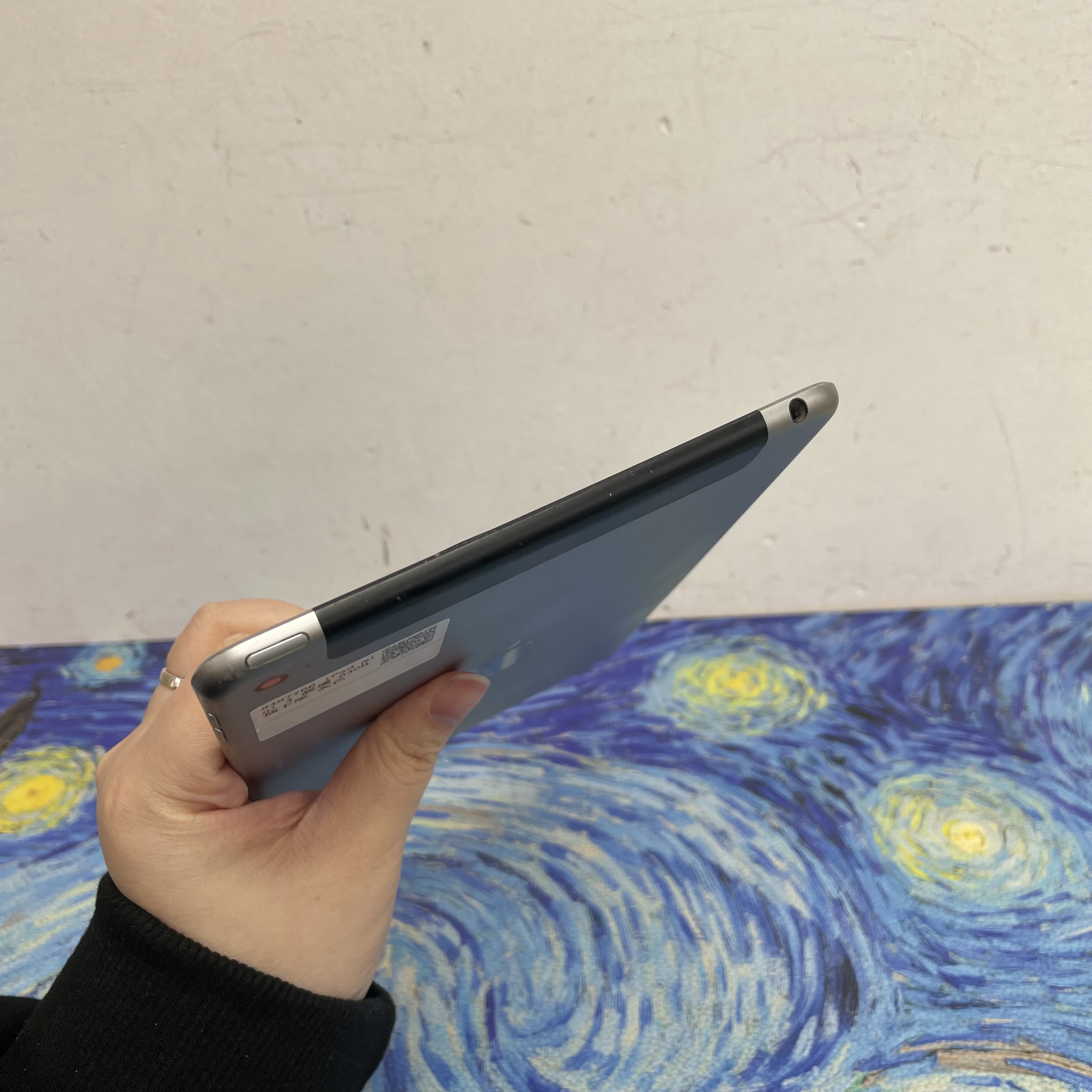 *487766 iPad mini 4 靚機 64GB 插卡版 灰色 gray