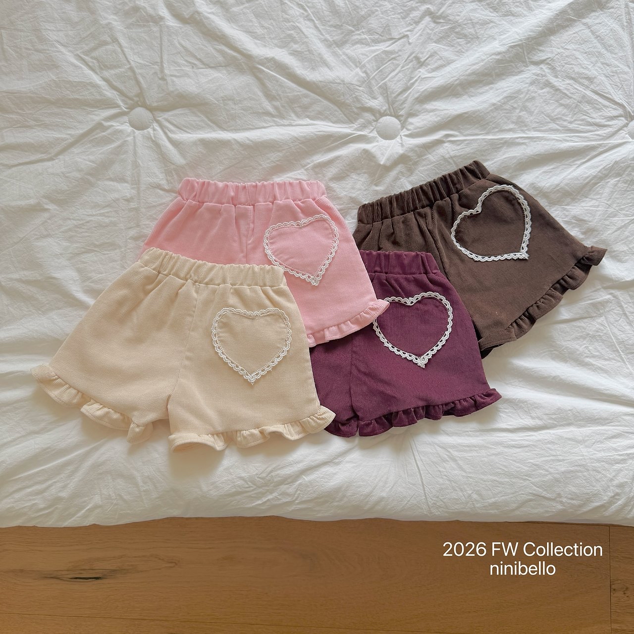 Ninibello | Heart Frill Corduroy Shorts 