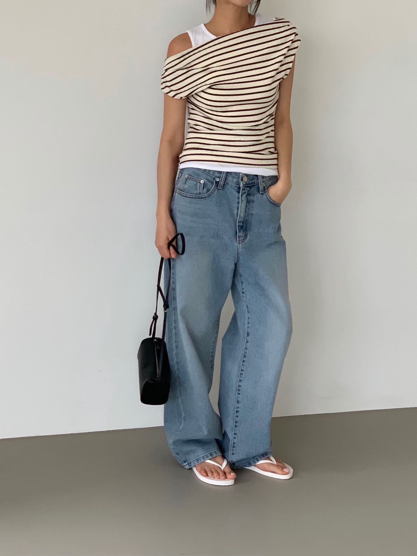 Fake 2 tee