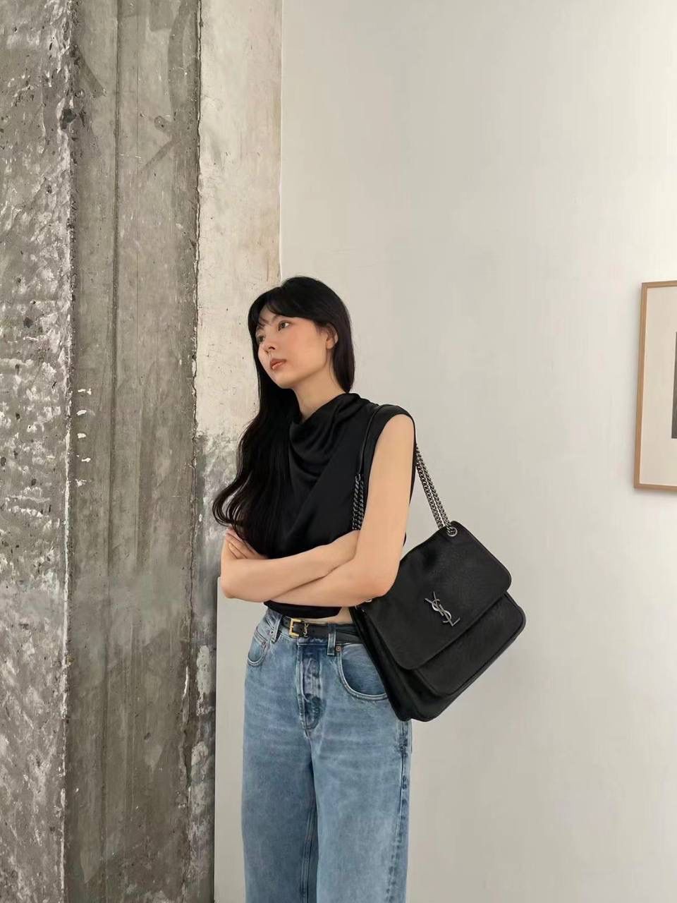 圣罗兰Niki大号粒面羊皮革手袋