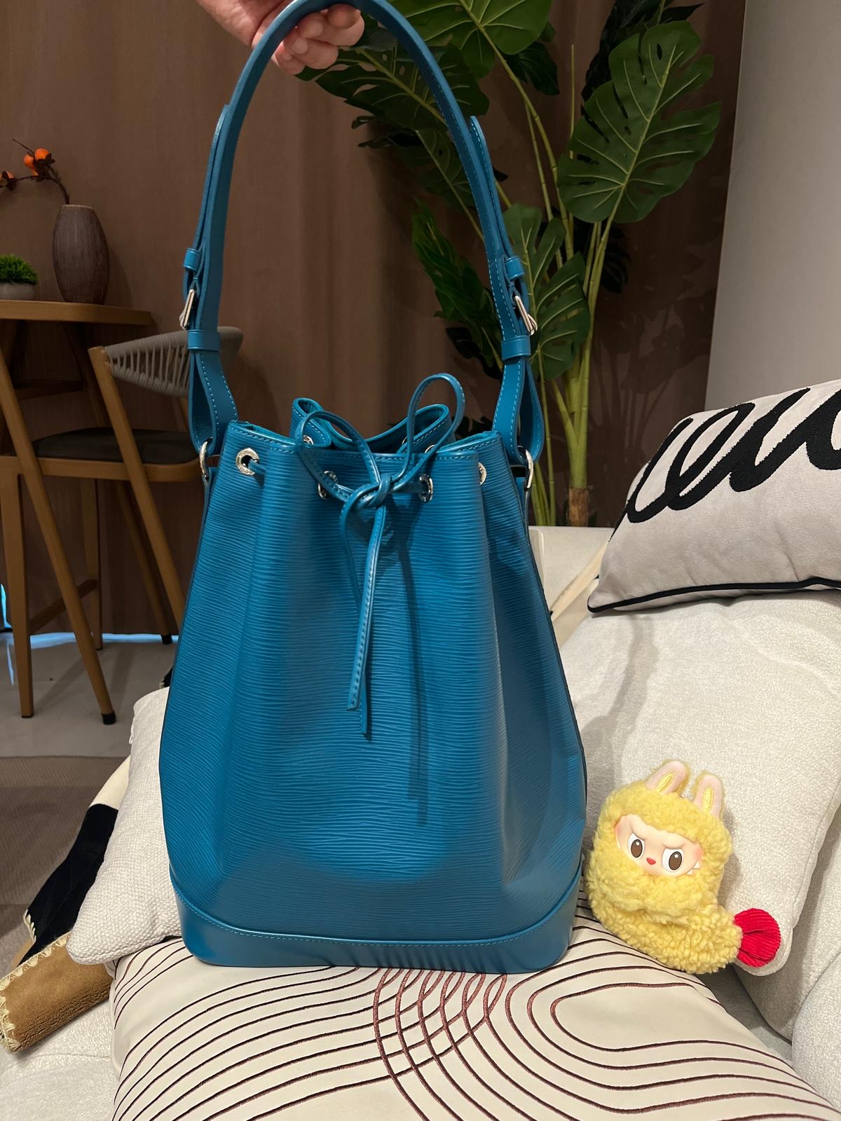 Lv Noe mm bucket bag epi leather 100%Authentic, 95%new ✅Dust bag