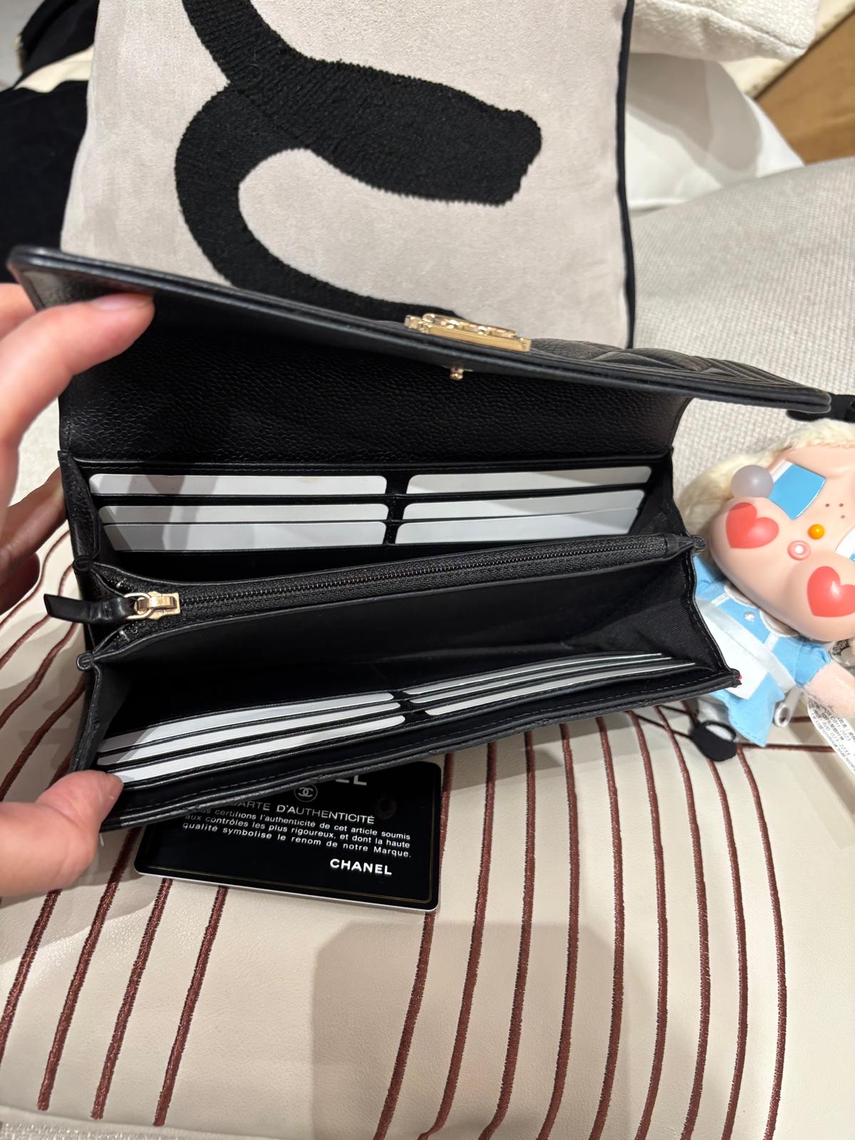 Chanel boy Chanel wallet 黑色荔枝牛皮 100%Authentic ,98%new ✅card✅塵袋✅盒