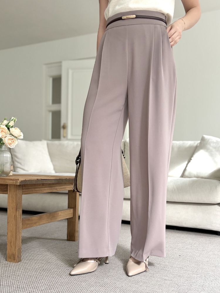 Charlyne Seamless-Front Slacks (Khaki Beige)