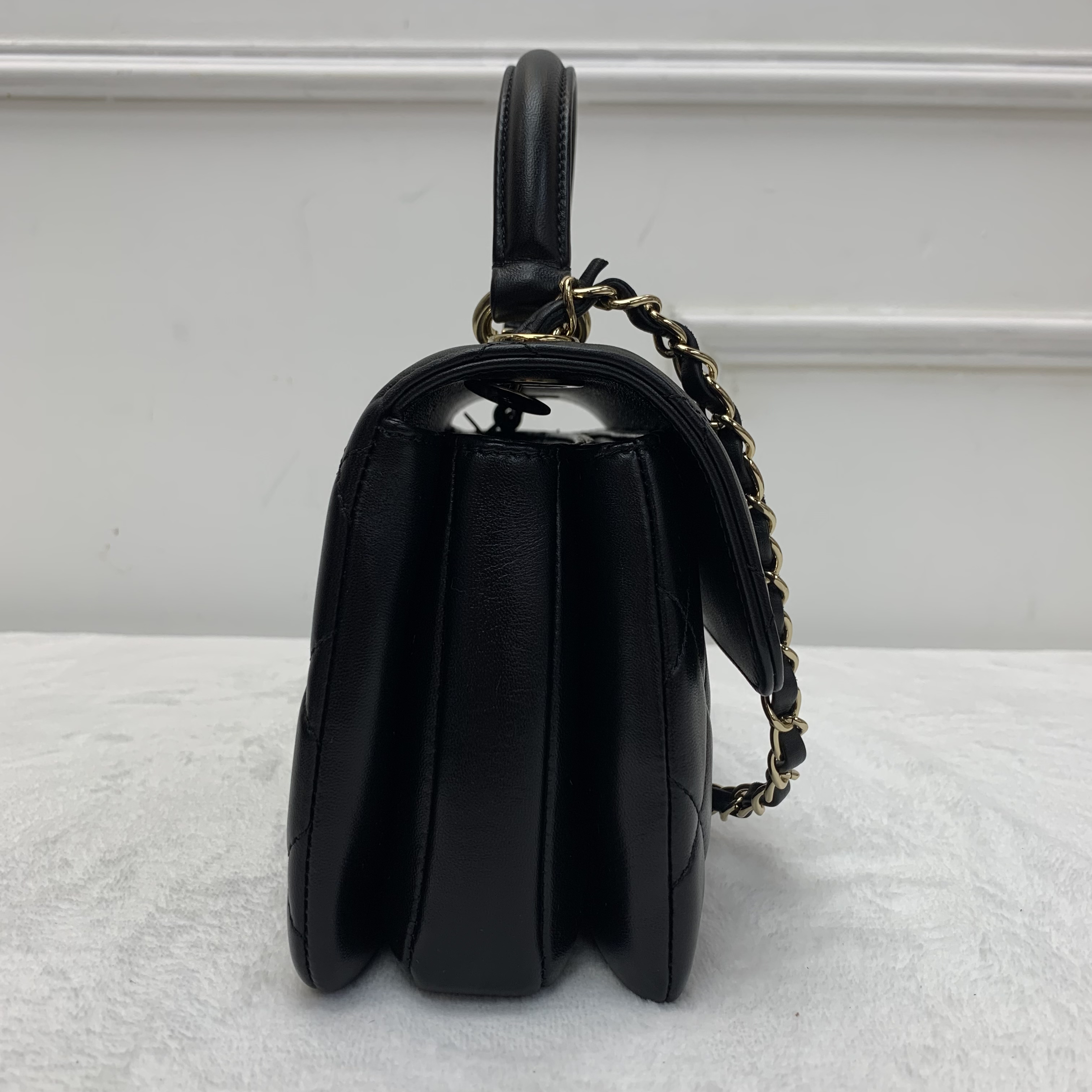 原價55折 Full set Chanel Mini Flap Bag with top handle