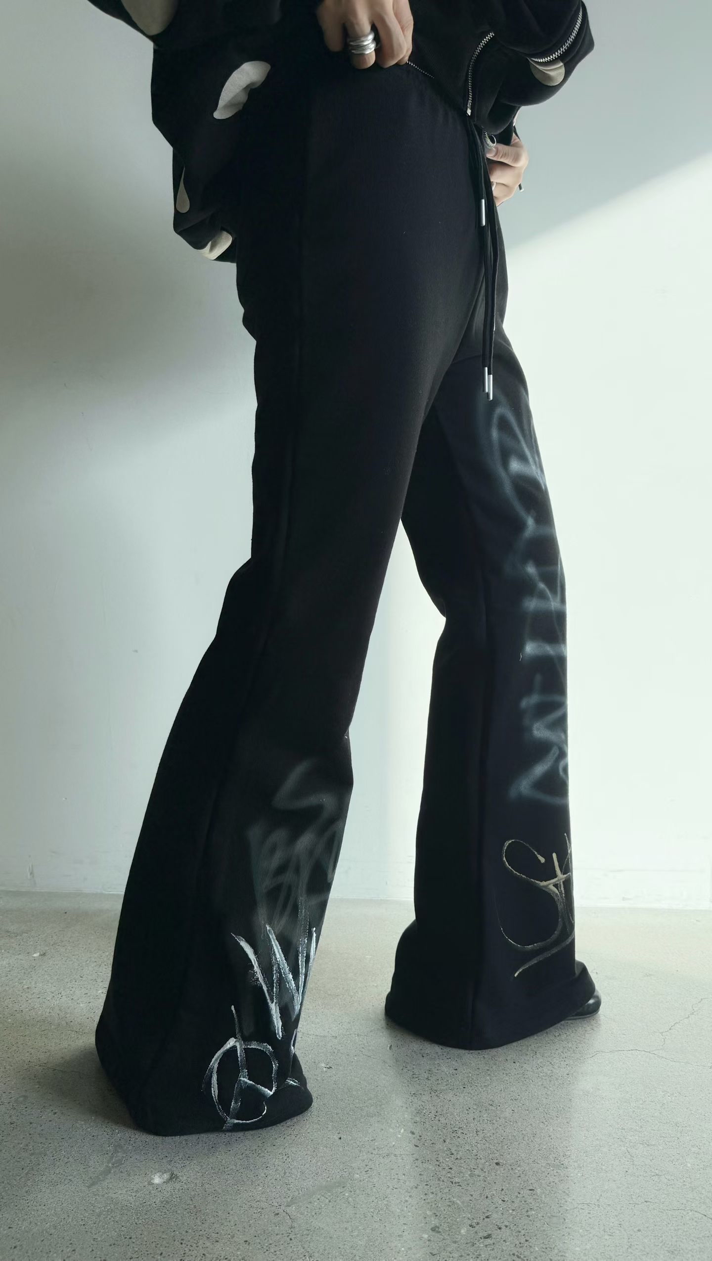 Graffiti cotton pants