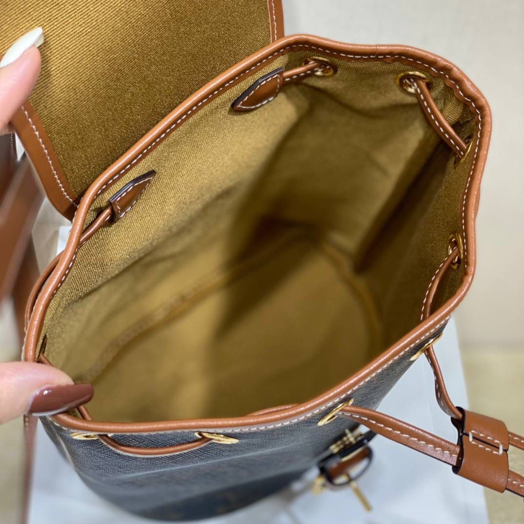 🔥大货实拍图 𝗖𝗘𝗟𝗜𝗡𝗘 ♥𝗧𝗥𝗜𝗢𝗠𝗣𝗛𝗘 𝗖𝗔𝗡𝗩𝗔𝗦 𝗙𝗢𝗟𝗖𝗢 型号：197662 尺寸：17*20*10cm