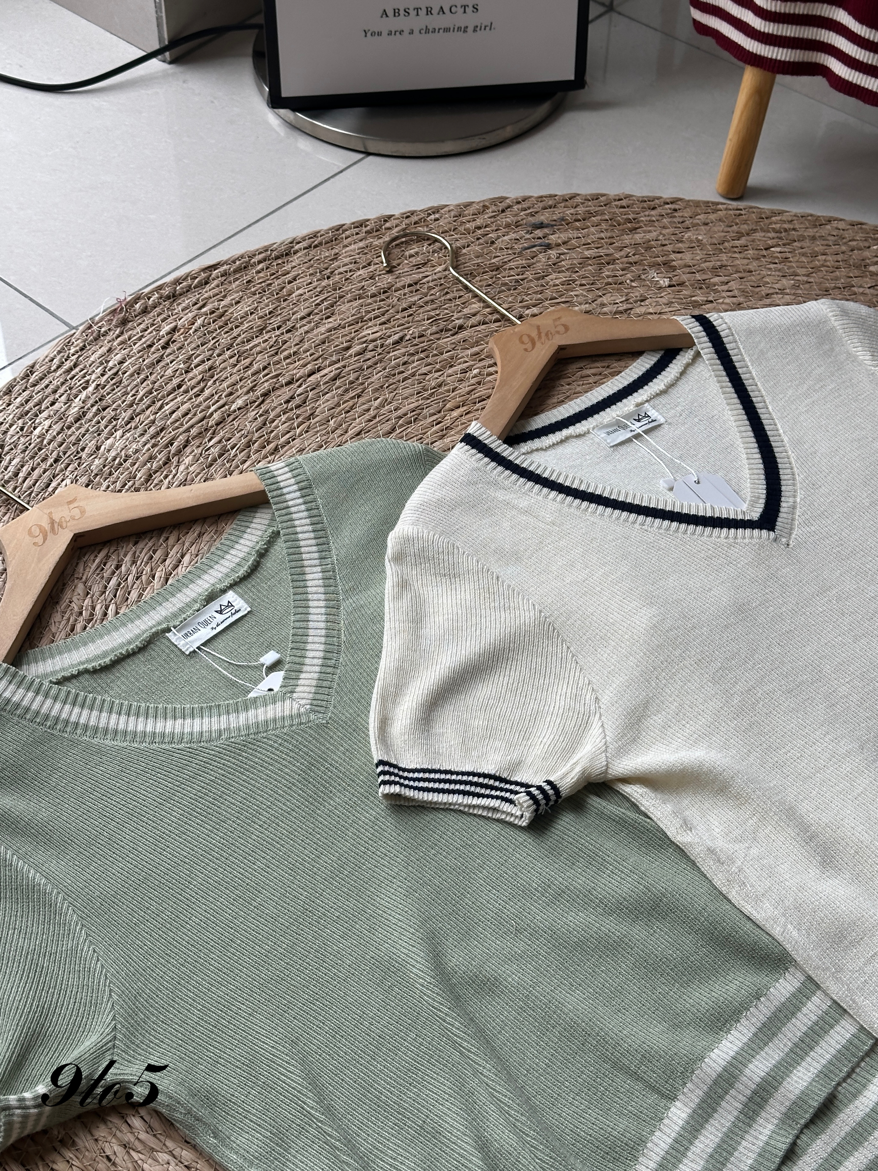 T4110 V Neck Knit Top - 4 Colors 