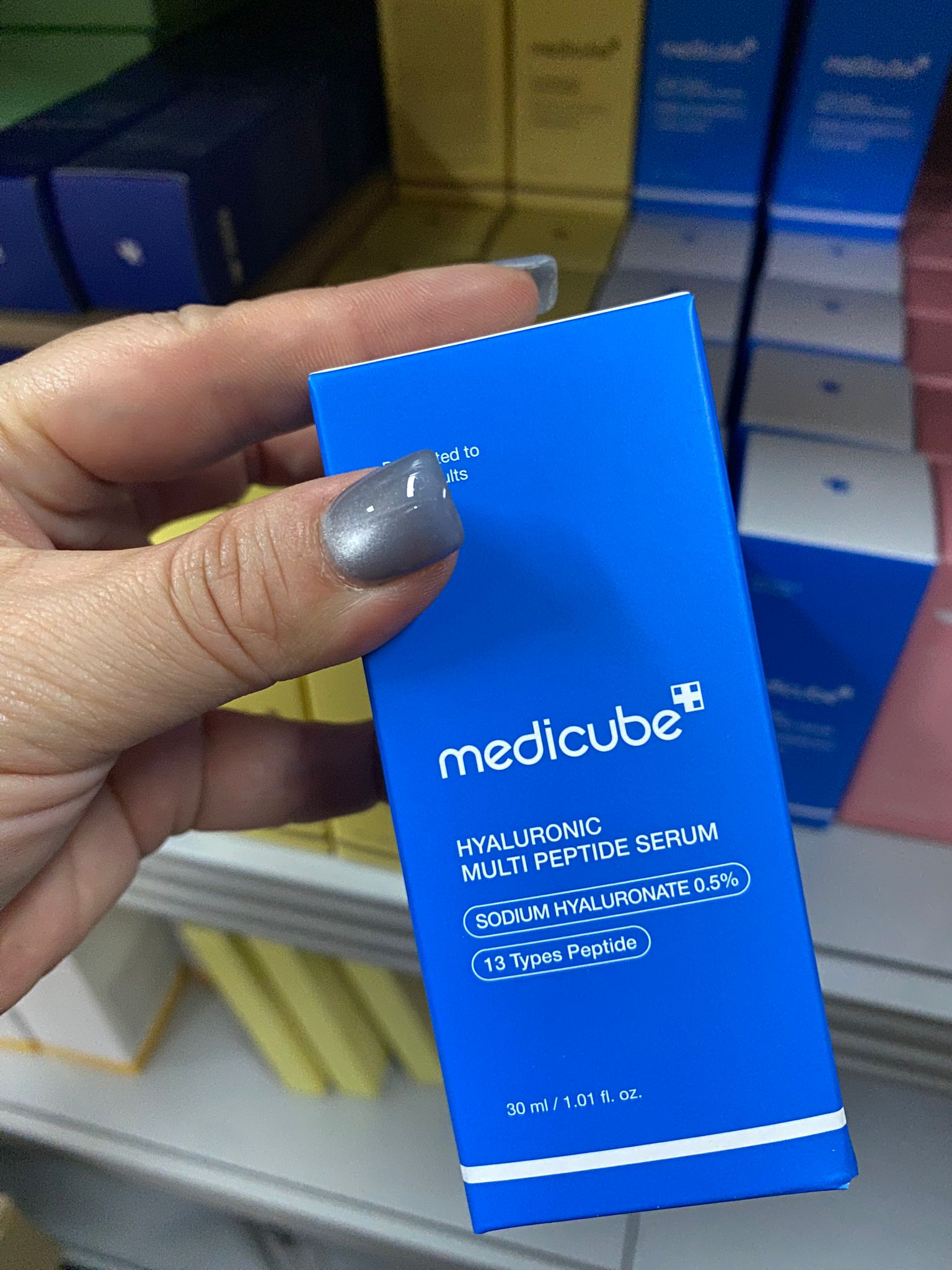 Medicube玻尿酸胜肽雙層安瓶
