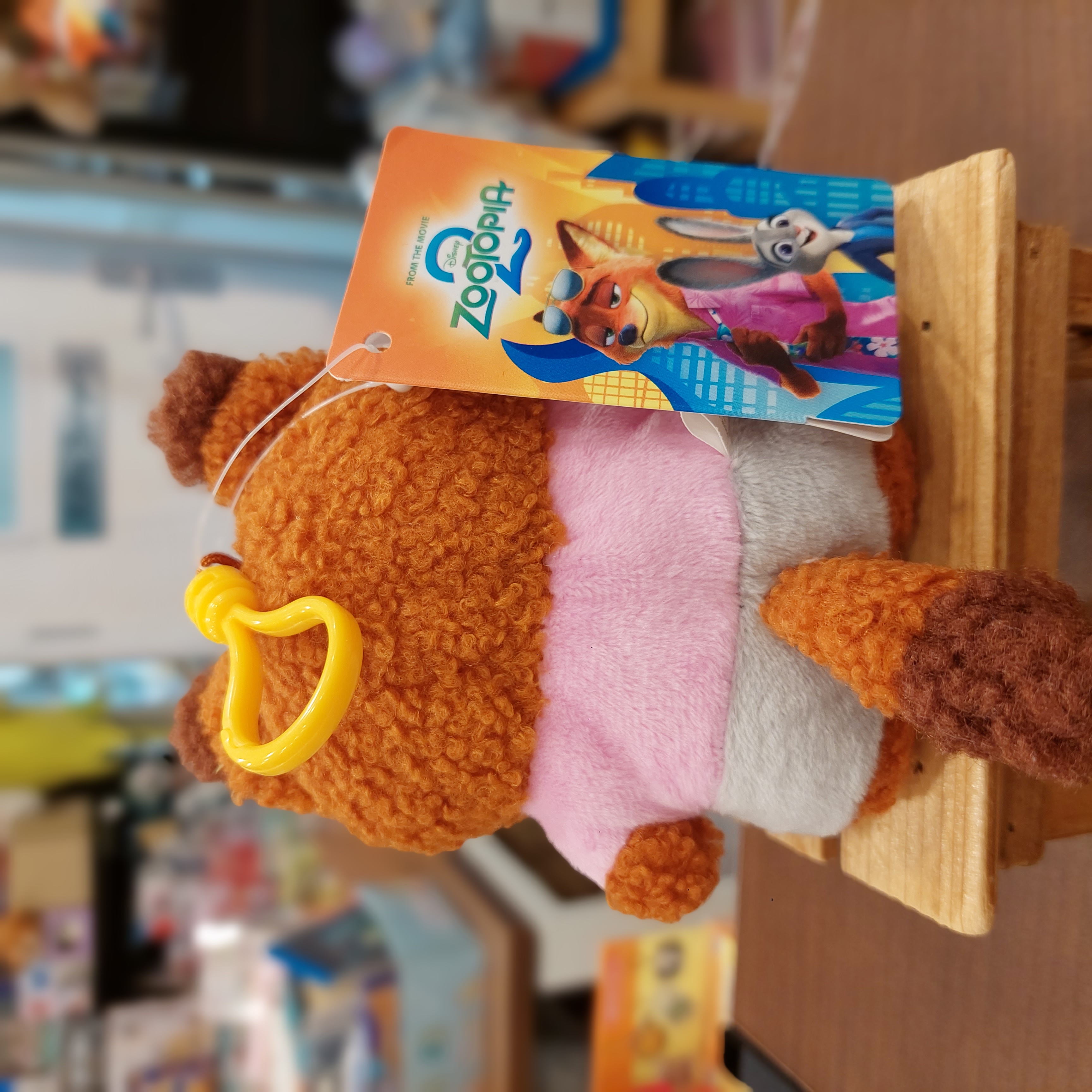 原裝日本 Disney Zootopia Nick 亞力警員 掛飾