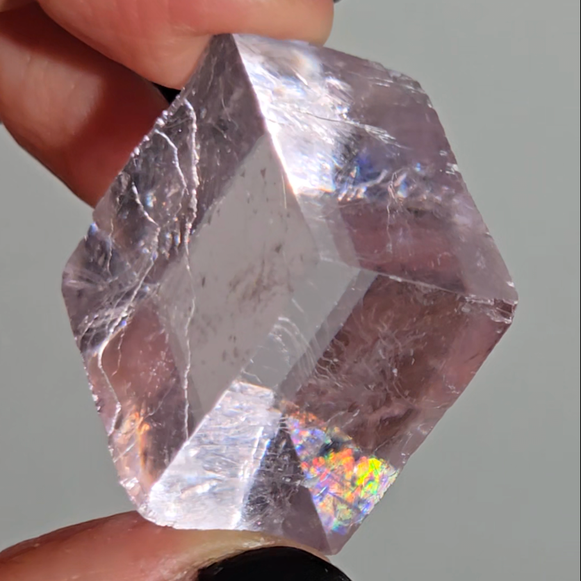 Purple calcite cube with rainbows - PC9
