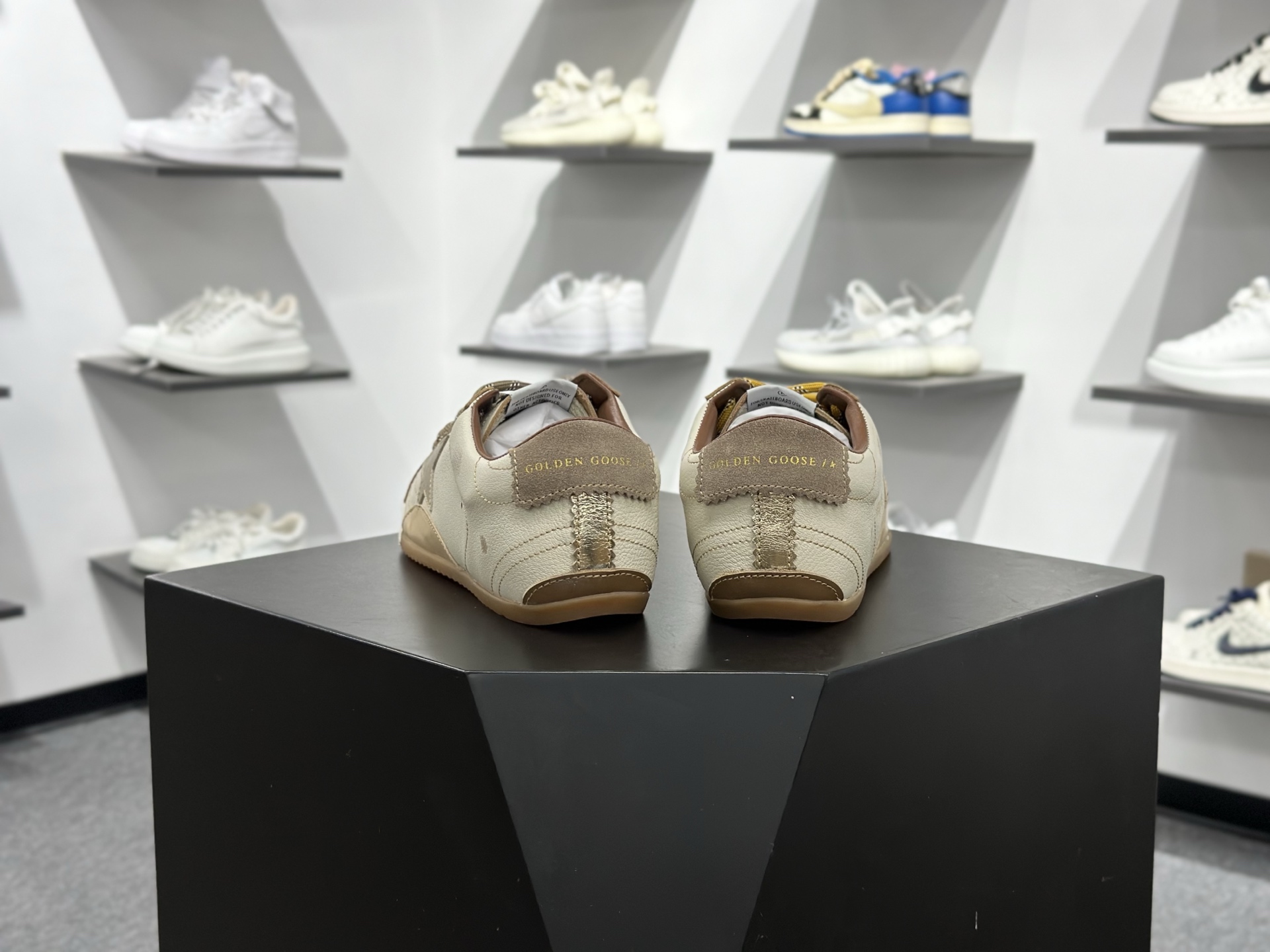 Golden Goose True Star