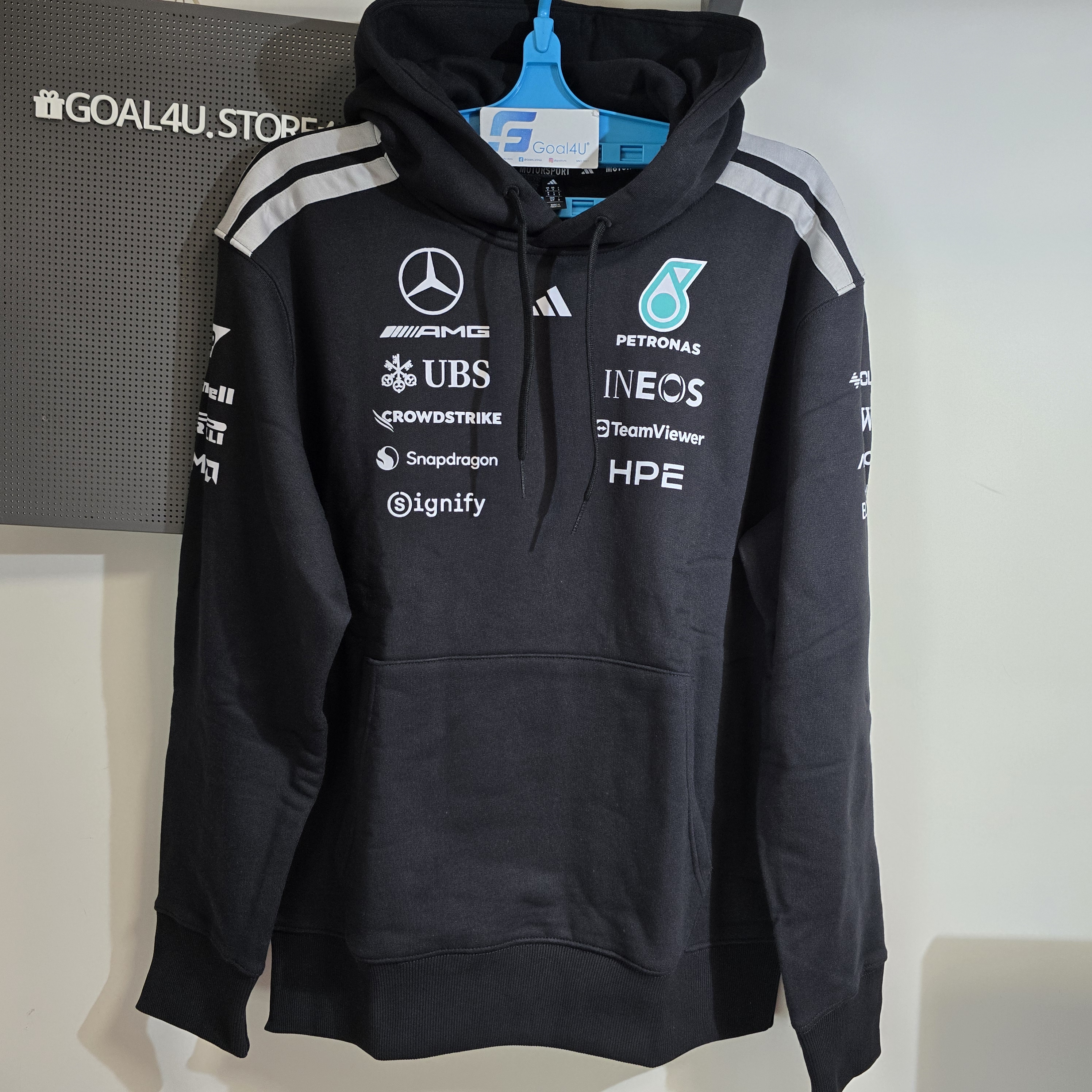 Adidas F1 Mercedes Benz 平治車隊 2026 官方車手連帽衛衣 KF0166
