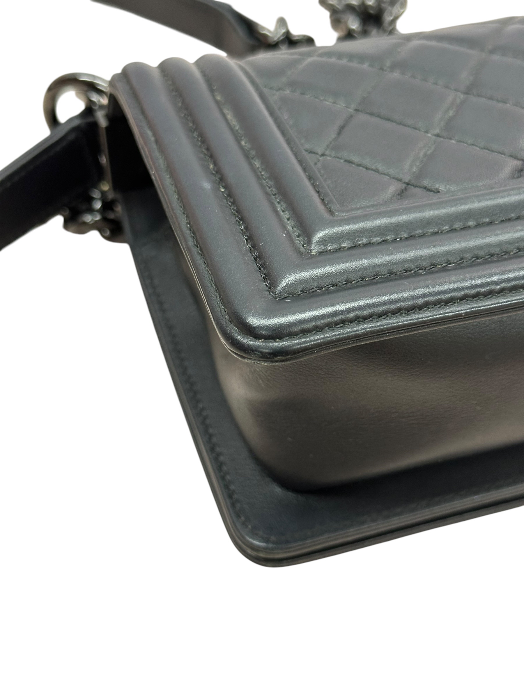 Pre-owned Chanel Boy Flap Bag / Product Code: 081201