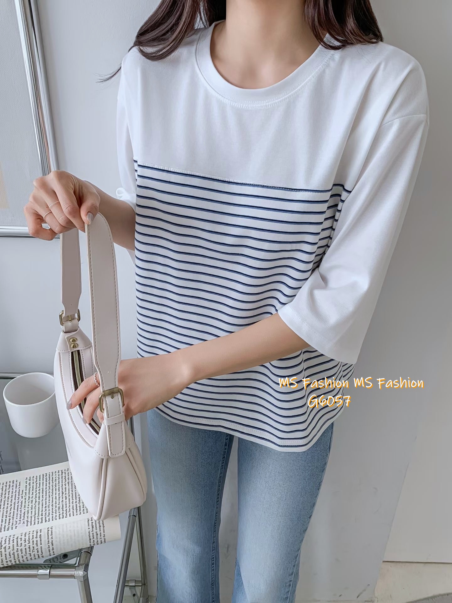 G6057 韓國🇰🇷橫間中袖top