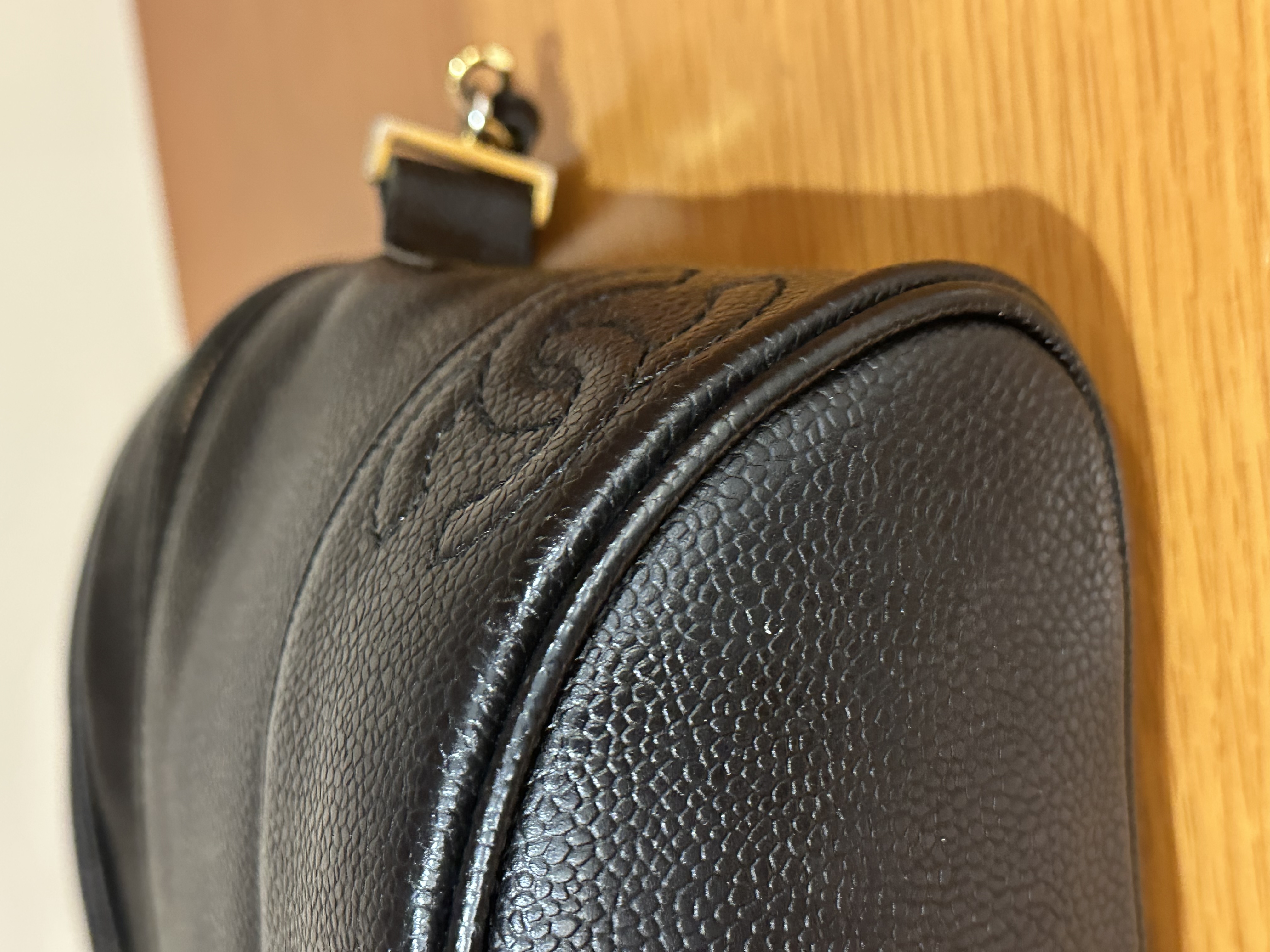 直播貨品 |  [1個-$100 2個-$300］HH30