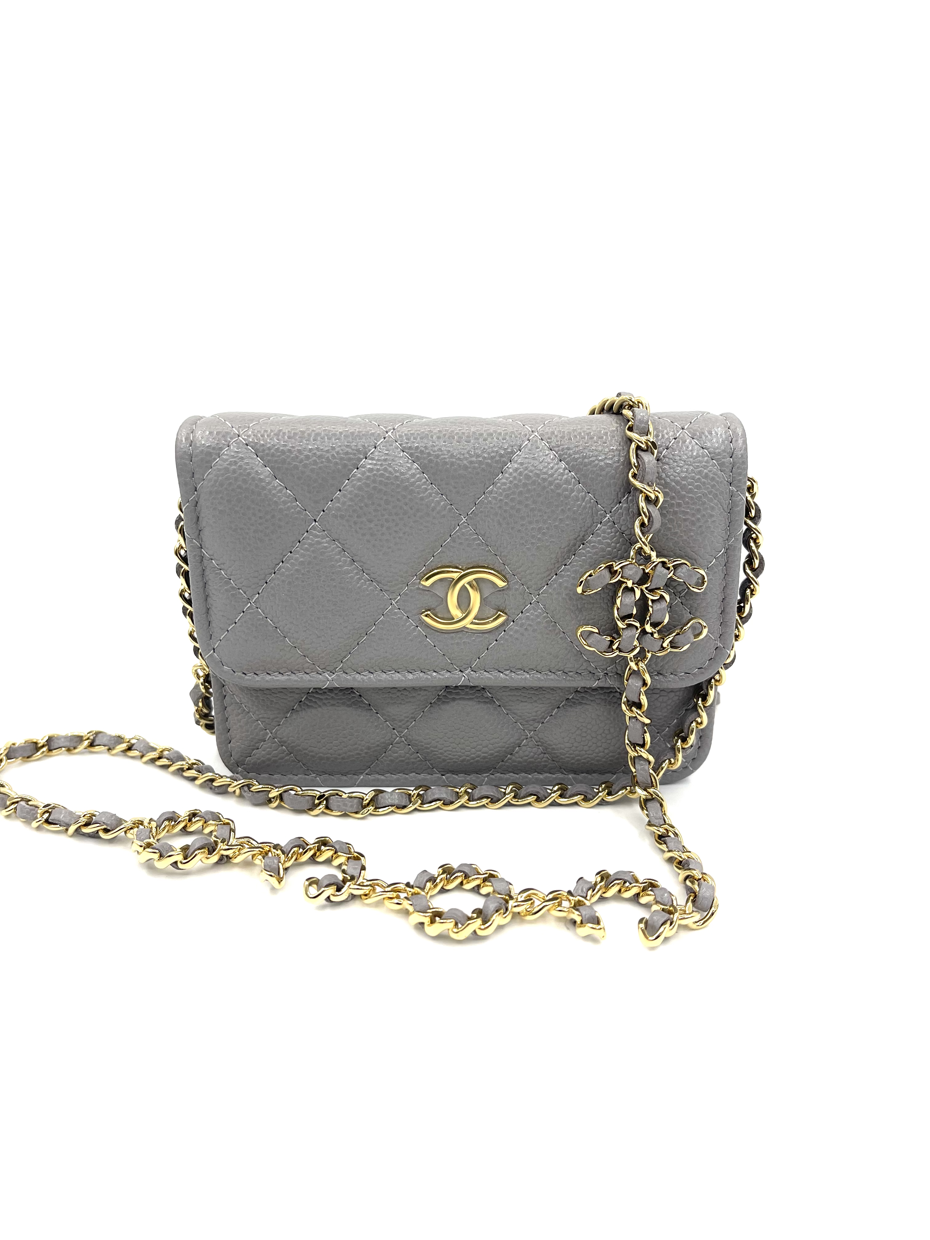 Pre-Owned CHANEL Card Wallet with Chain / Product Code: 24100101