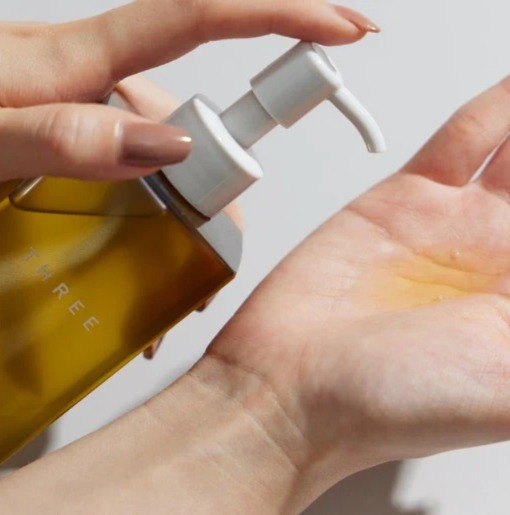 日本 🇯🇵 THREE 天然有機 植物卸妝油 185ml