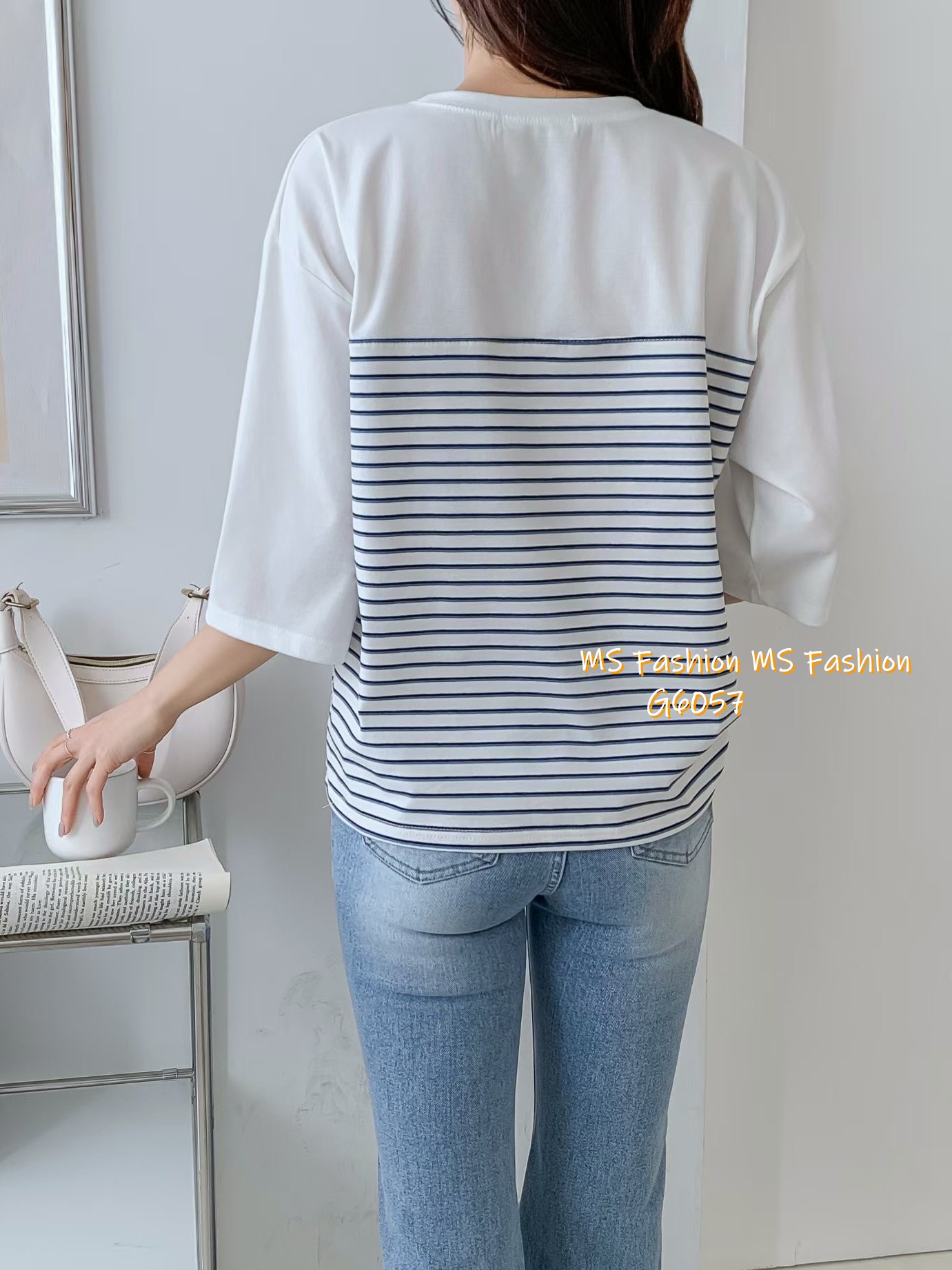 G6057 韓國🇰🇷橫間中袖top