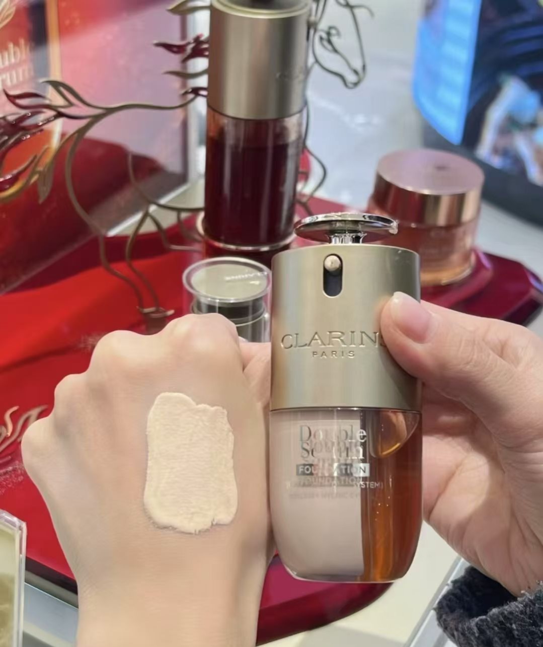 全新 🆕 Clarins 賦活精華粉底液 30ml