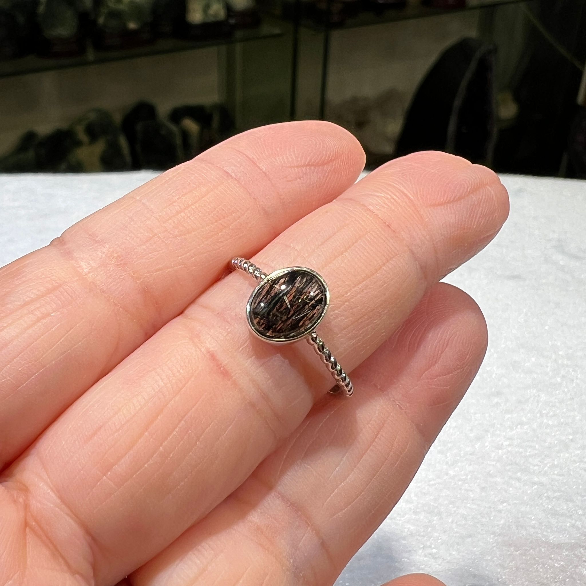 黑髮晶戒指 #CA0015