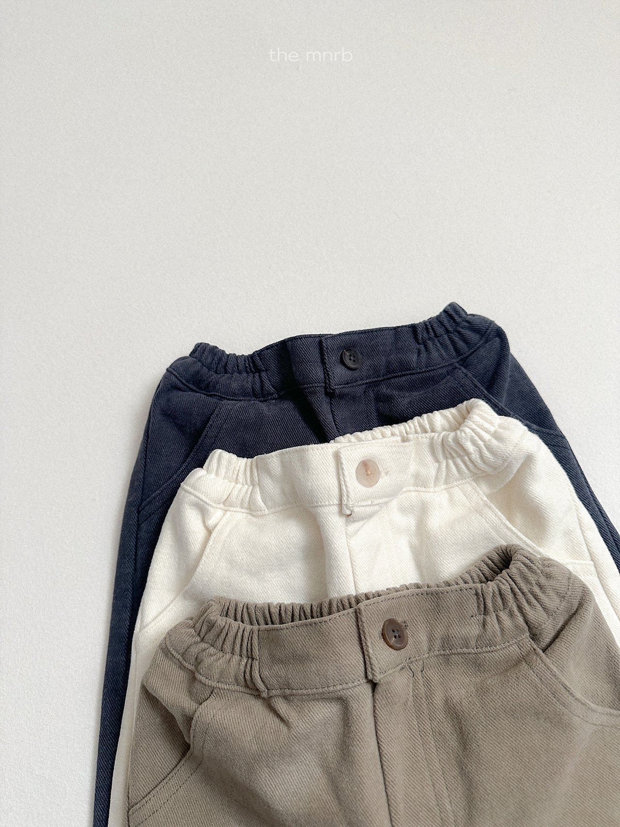 Mnirobe | Winter basic straight pants