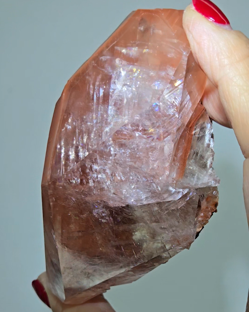 Red diamond calcite with stunning rainbows - CC48
