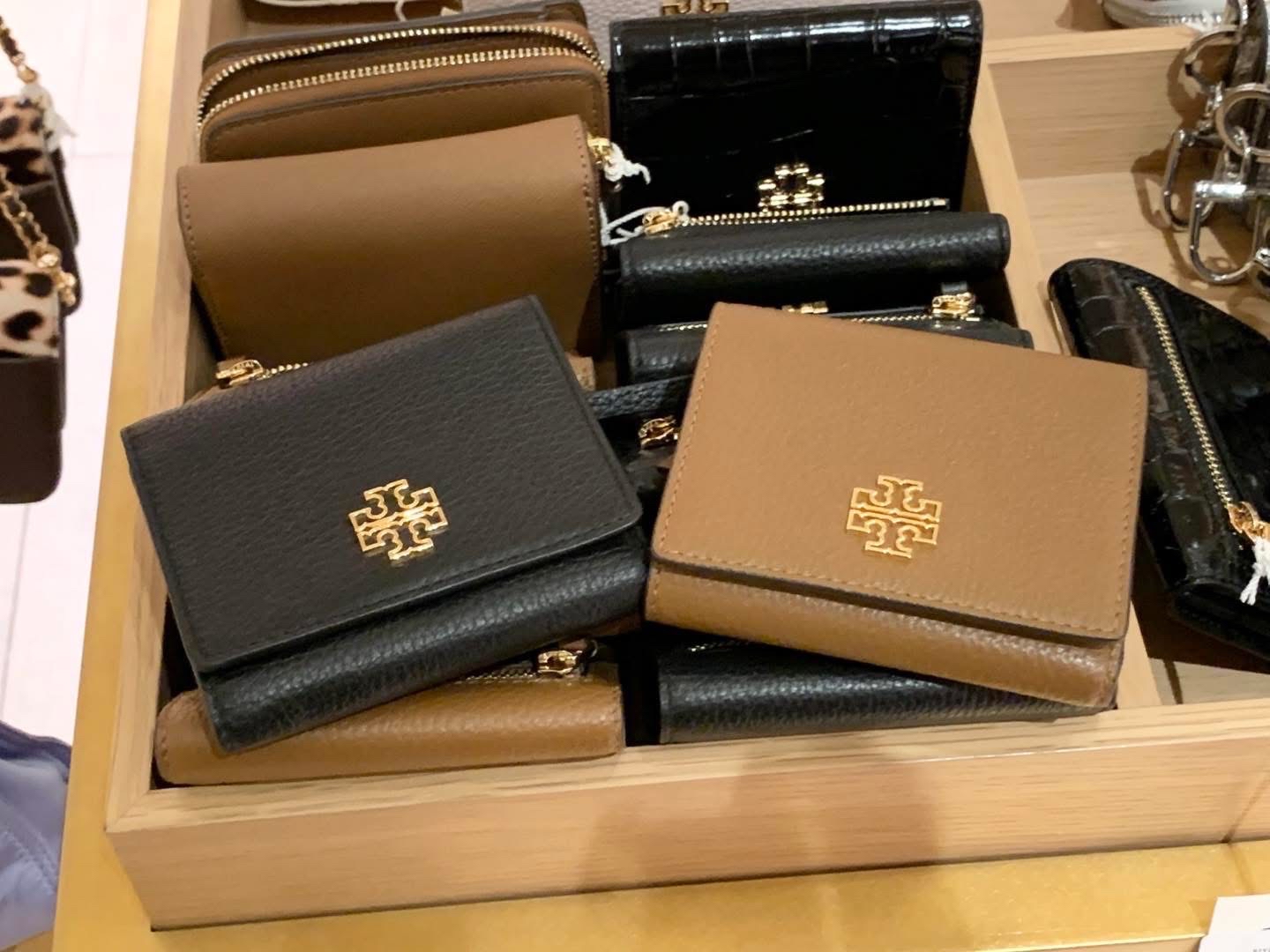 ✈️🇨🇦🇺🇸Tory Burch Outlet 荔枝皮🖤🤎通花Logo短銀包👛💳