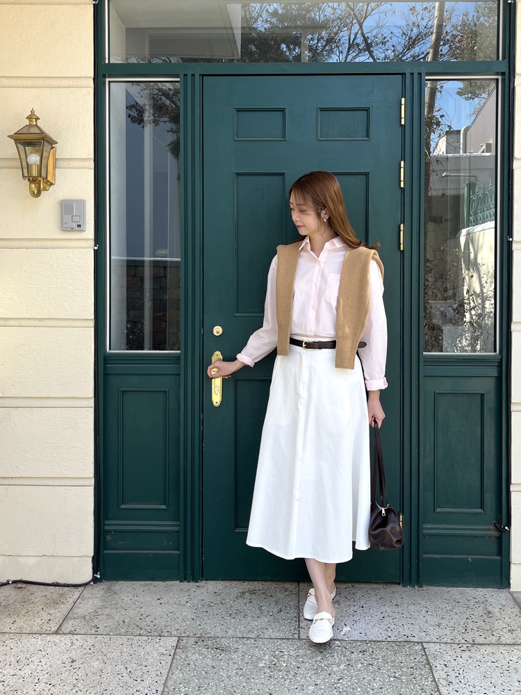 The Signature Flare Skirt (Ivory)