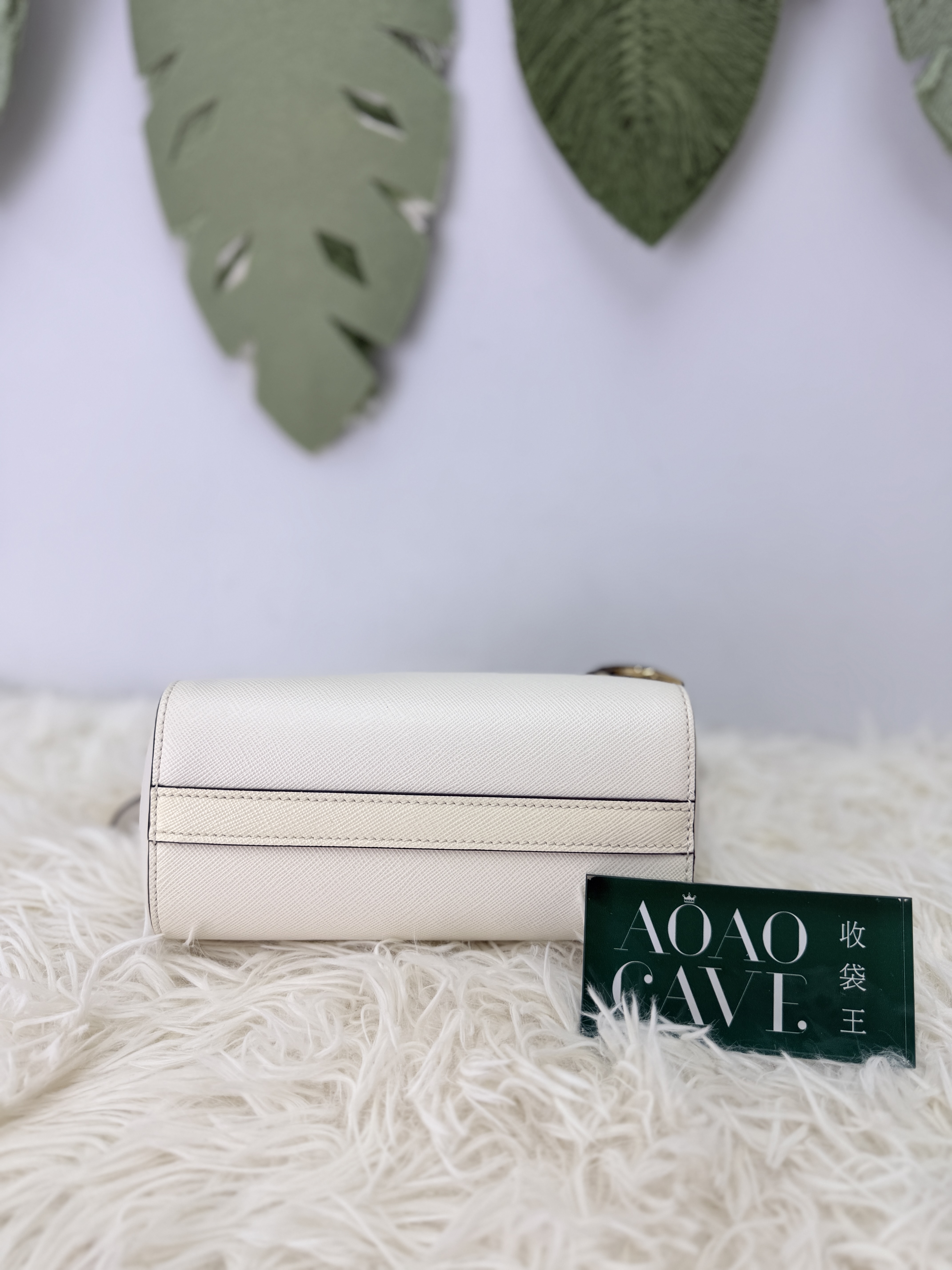 Prada 🤍PRE OWNED 白色 新款saffiano mini🤍