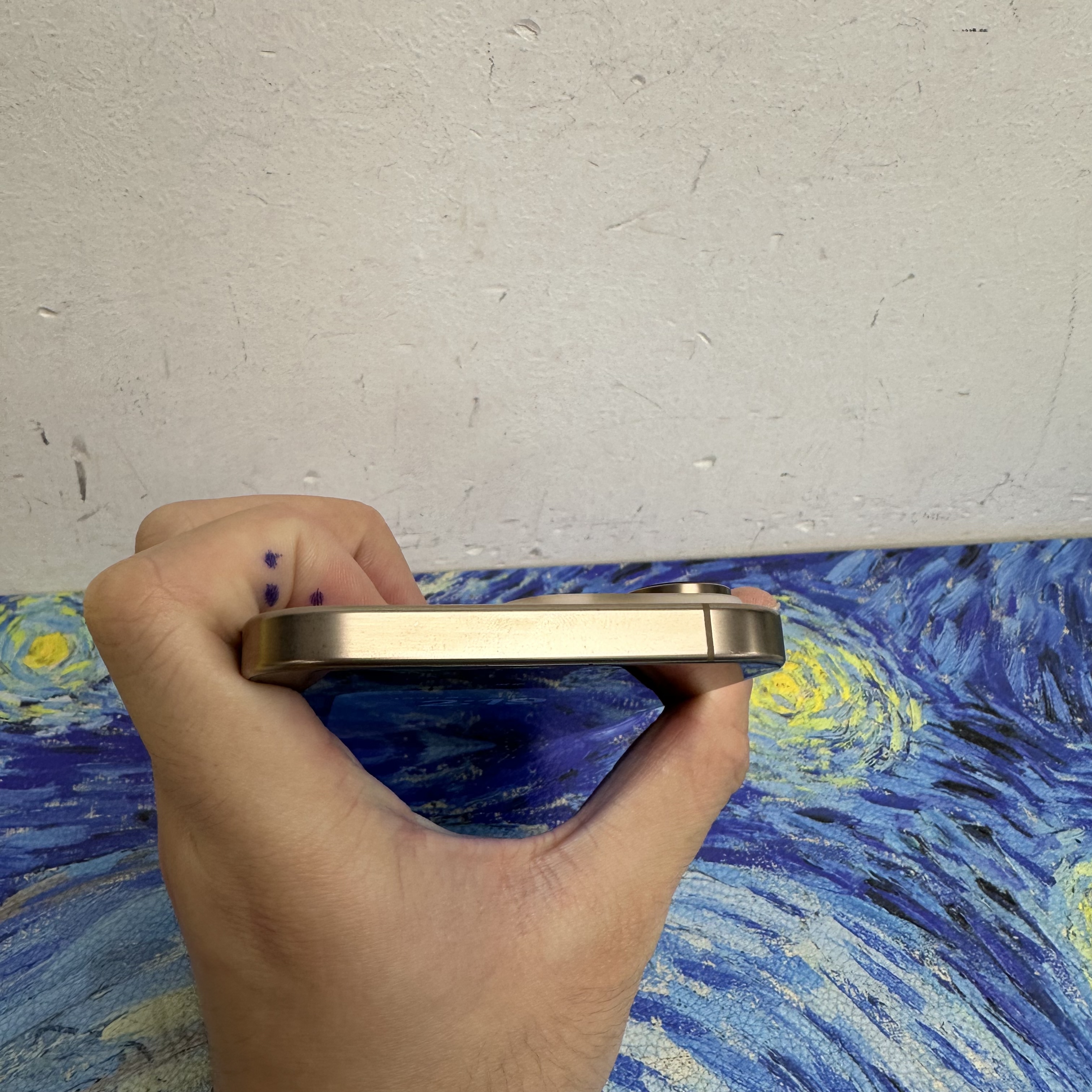 *6273 iPhone 16 Pro Max 勁靚機 256GB 電95 沙色