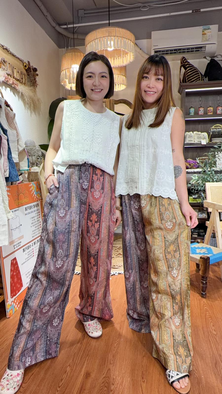 PKT 2658 Full Off White Emb Top