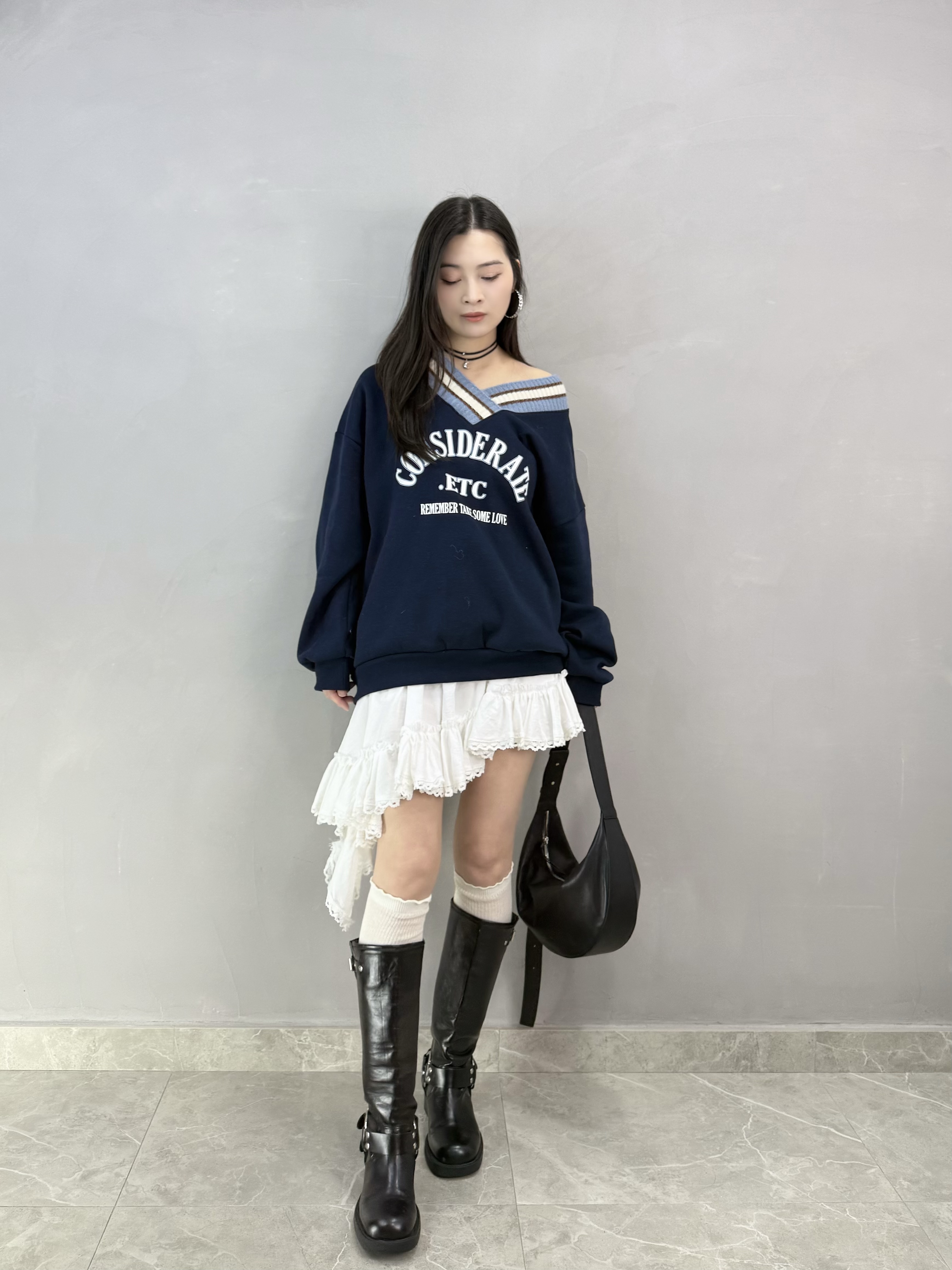 E65 拼針織V領兩著衛衣