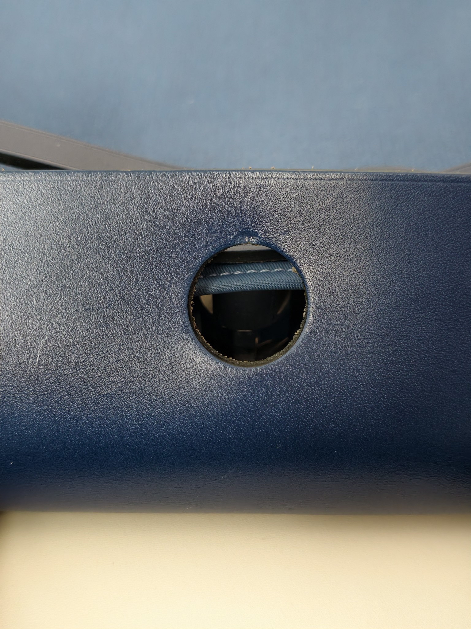 【預訂貨品】Hermes  herbag 31藍色 C刻