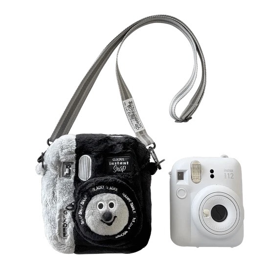 Gladee INSTANT CAMERA POUCH / BLACK 即影即有相機造型袋