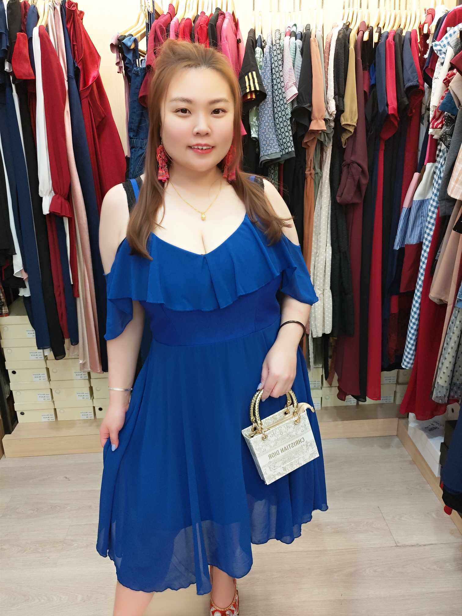 TT704 🔥特价🔥吊带荷叶领礼服