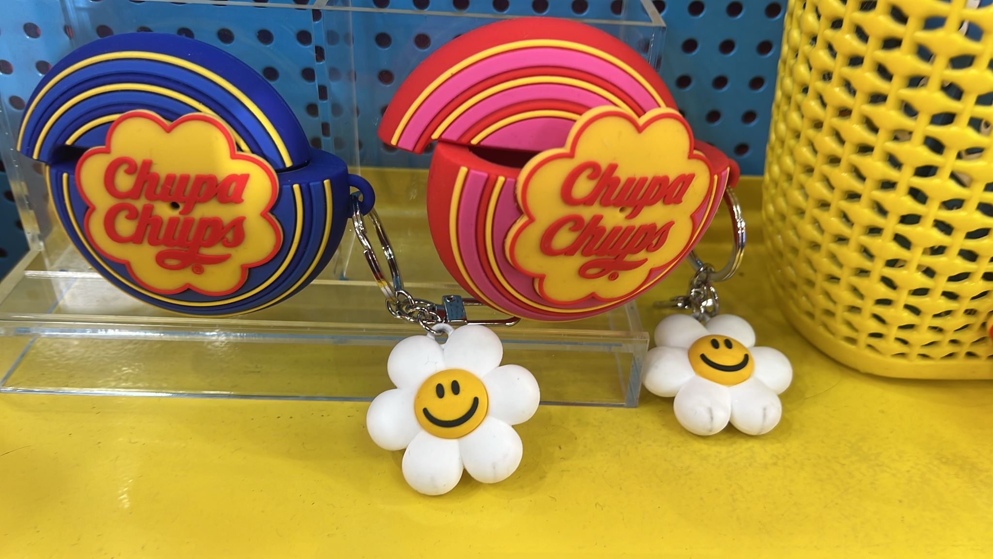 Wiggle Wiggle x 珍寶珠 AirPods case 