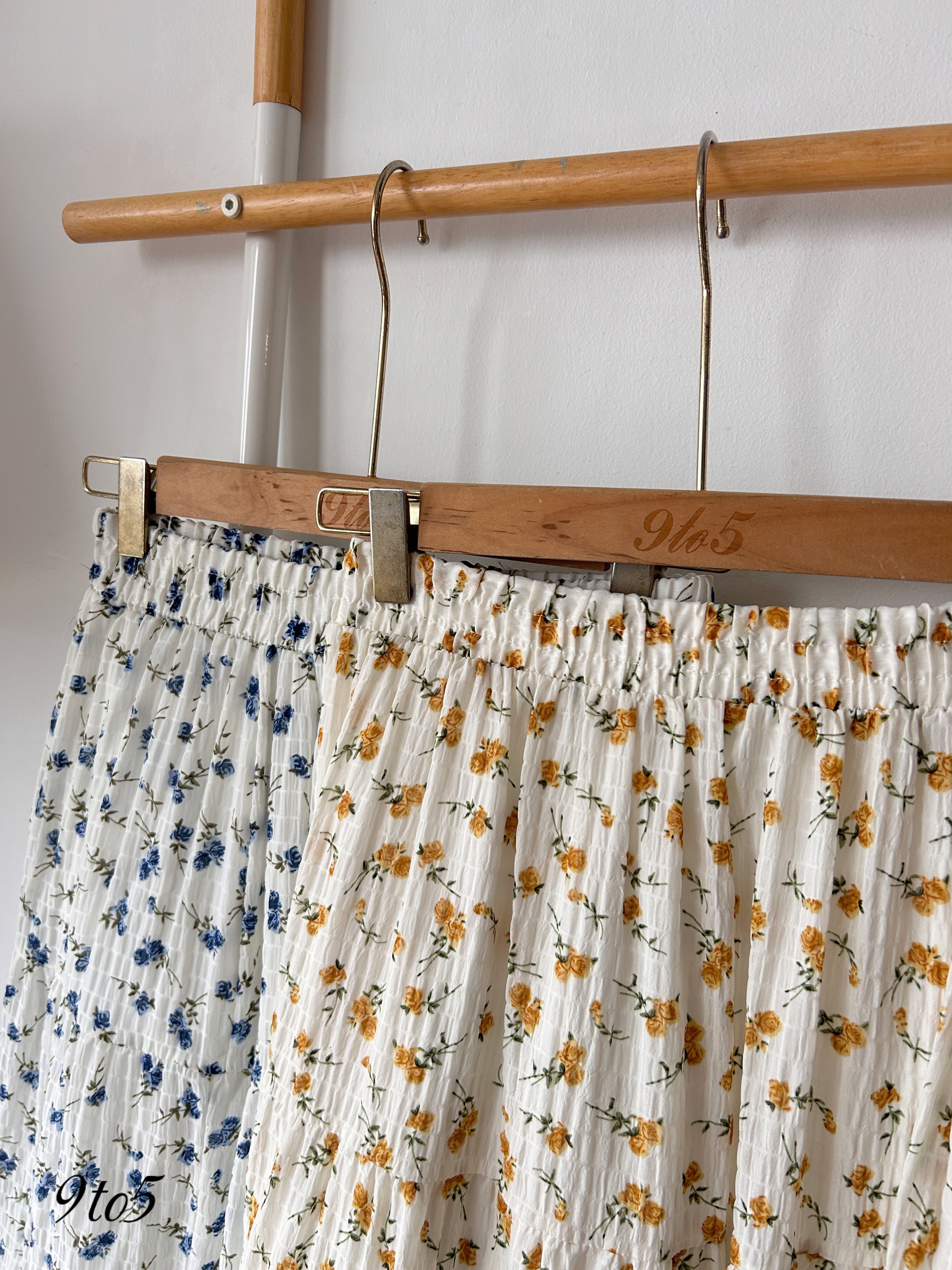 S1947 A Line floral Skirt
