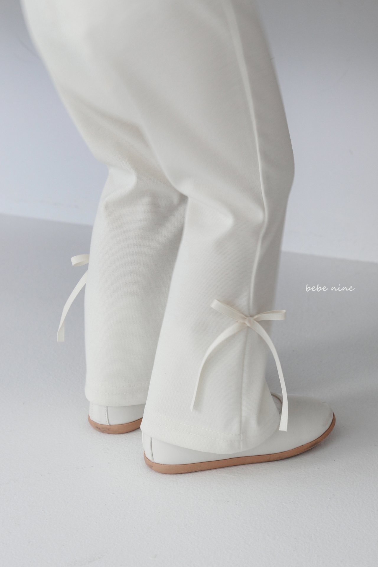 🌸預訂 韓國直送🌸🇰🇷Bebenine兩色絲帶喇叭褲