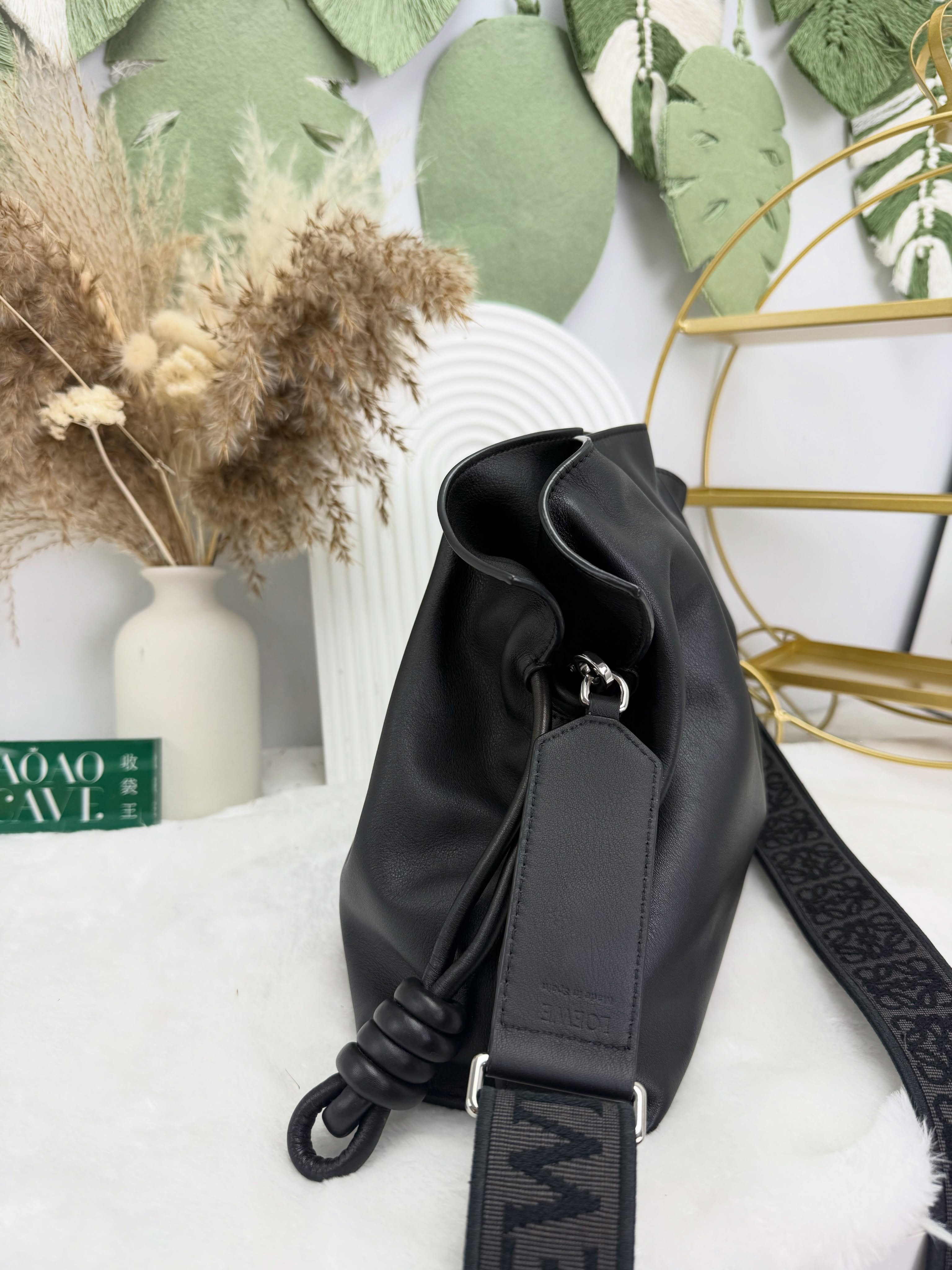 Loewe👜 PRE OWNED 🛍️黑色福袋 升級原裝肩帶 🖤 