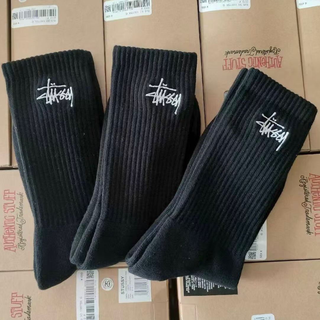 即將下架 清貨價🌈A112 - Stussy crew socks packs 專門店盒裝長襪